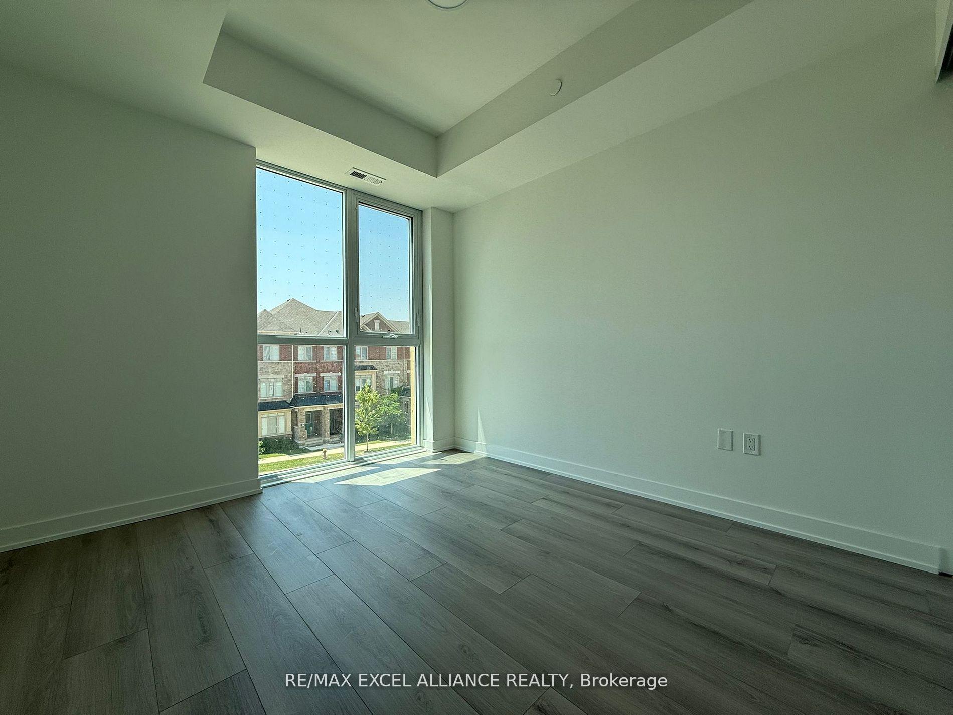 Photo 9 of Unit 358, 1005 Dundas Street E, Oakville, Joshua Meadows — HOMEH