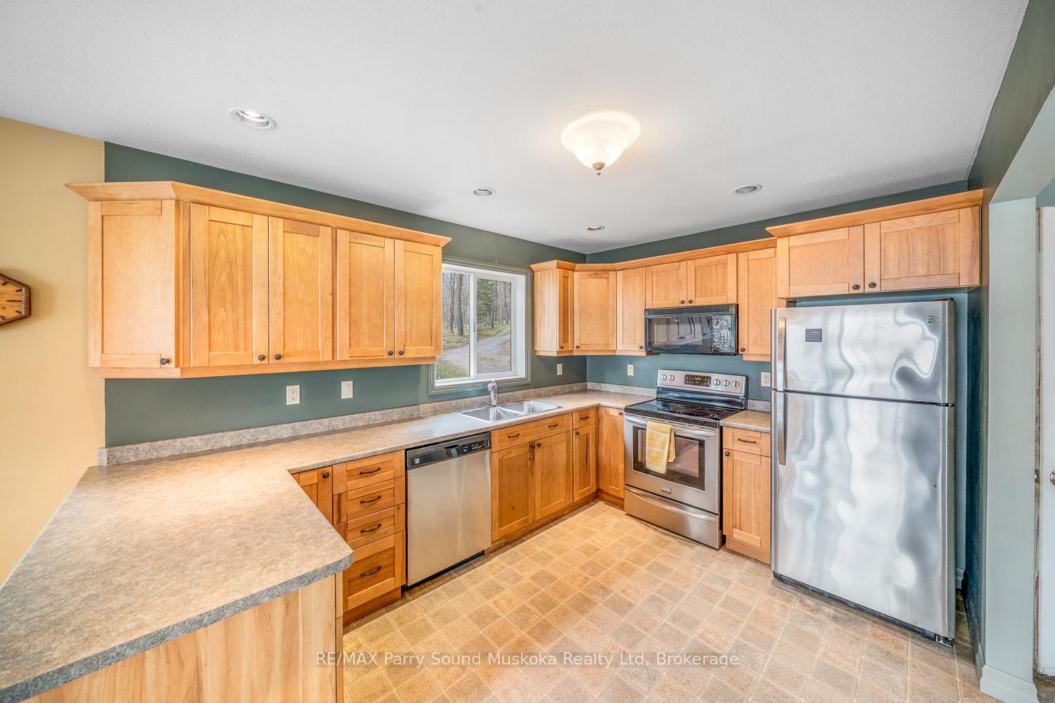 Photo 15 of 54 Dauncey Road, Magnetawan, Spence — HOMEH