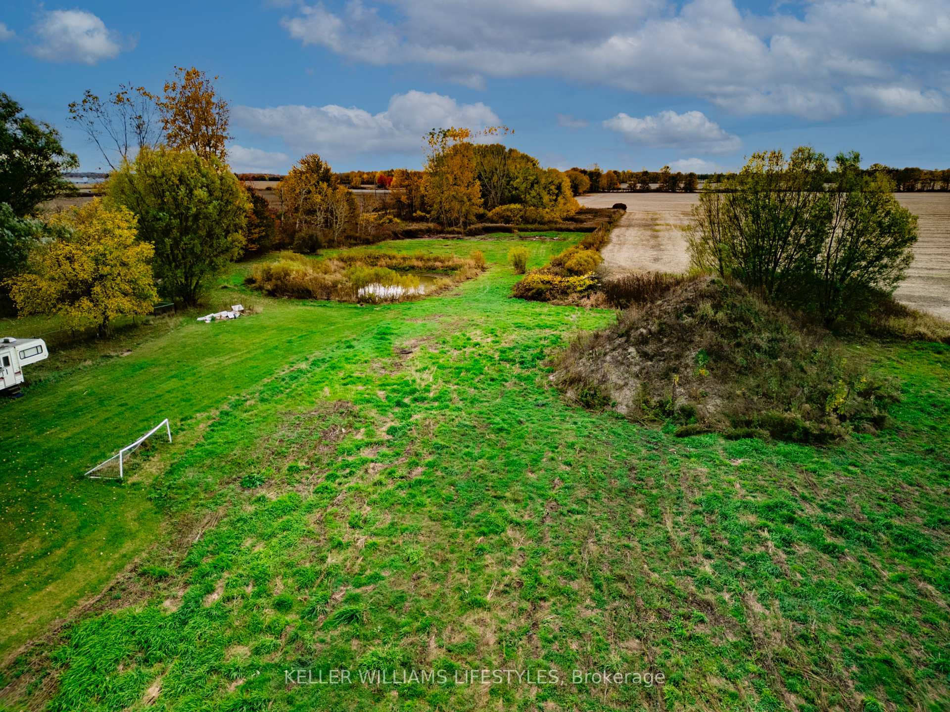 Photo 7 of 22681 Thames Road, Southwest Middlesex, Appin — HOMEH