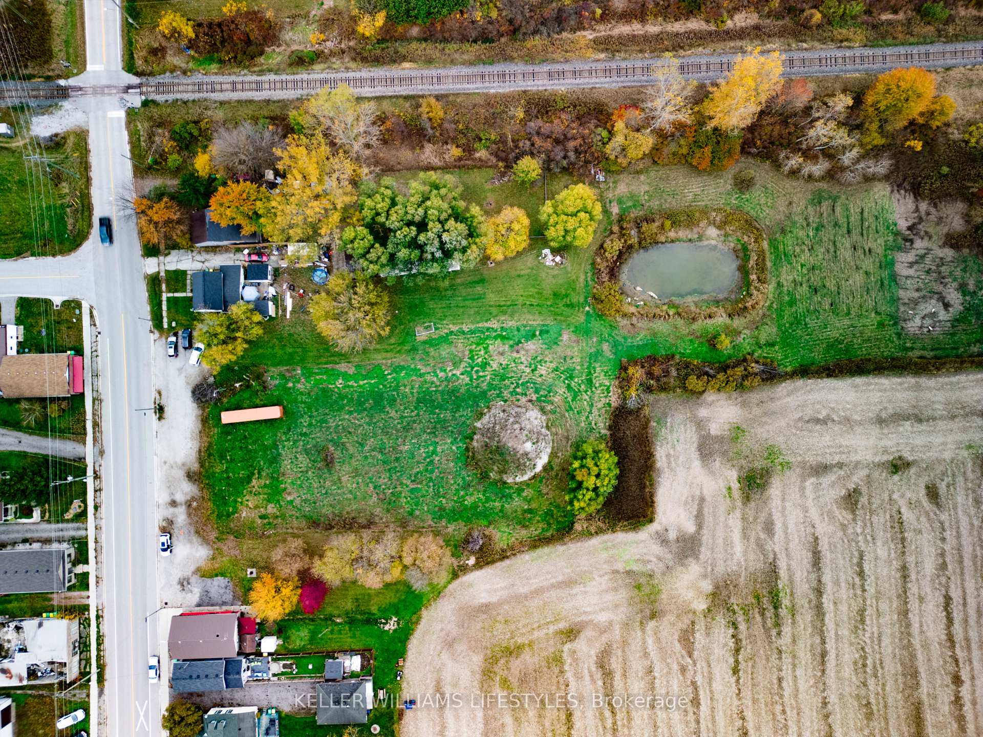 Photo 10 of 22681 Thames Road, Southwest Middlesex, Appin — HOMEH