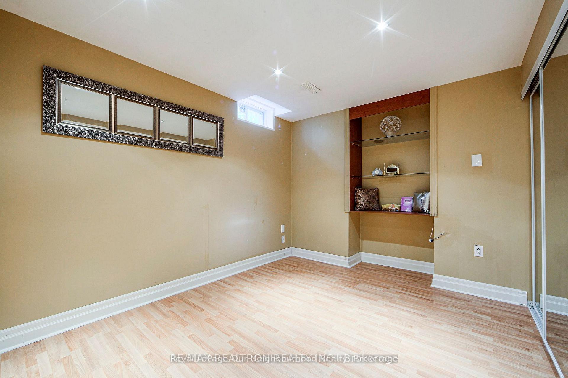Photo 4 of Unit BSMT, 269 Treasure Road, Vaughan, Vellore Village — HOMEH
