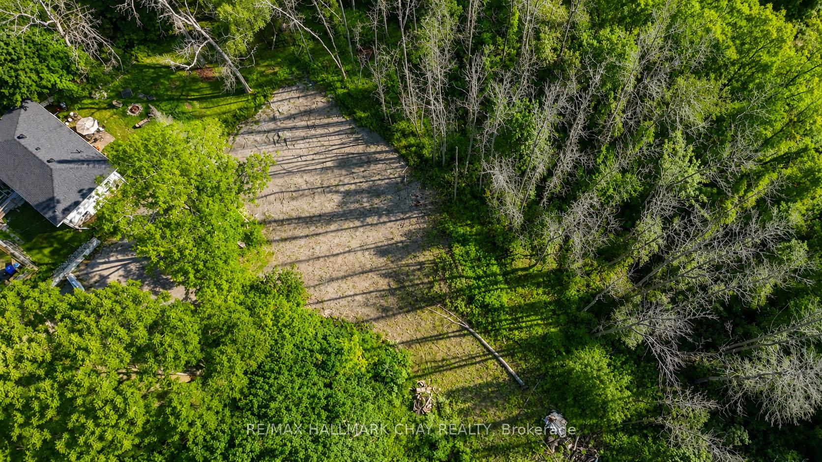 Photo 9 of 241 Mountain Avenue, Tay, Waubaushene — HOMEH