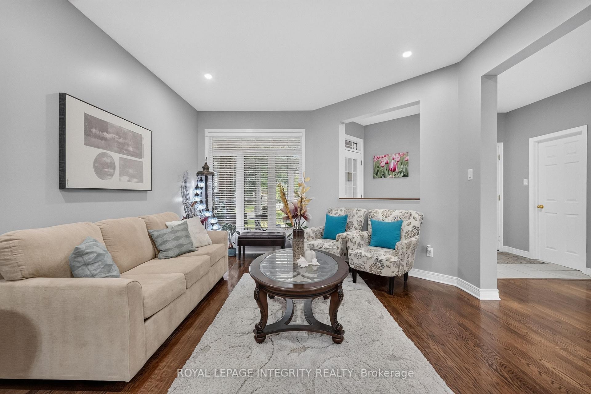 Photo 5 of 29 Nortoba Crescent, Ottawa, Kanata - Kanata Lakes/Heritage Hills — HOMEH