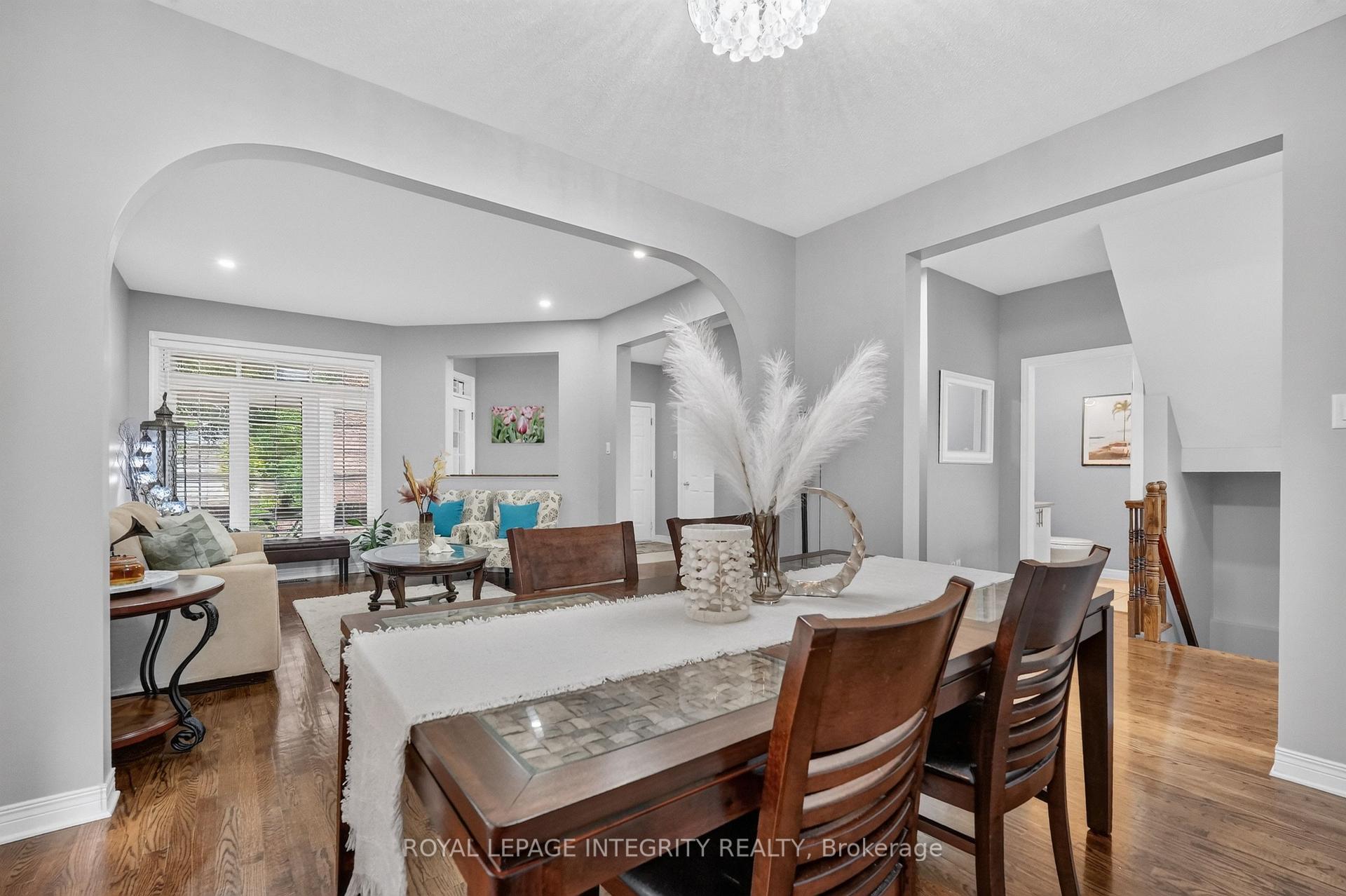 Photo 9 of 29 Nortoba Crescent, Ottawa, Kanata - Kanata Lakes/Heritage Hills — HOMEH