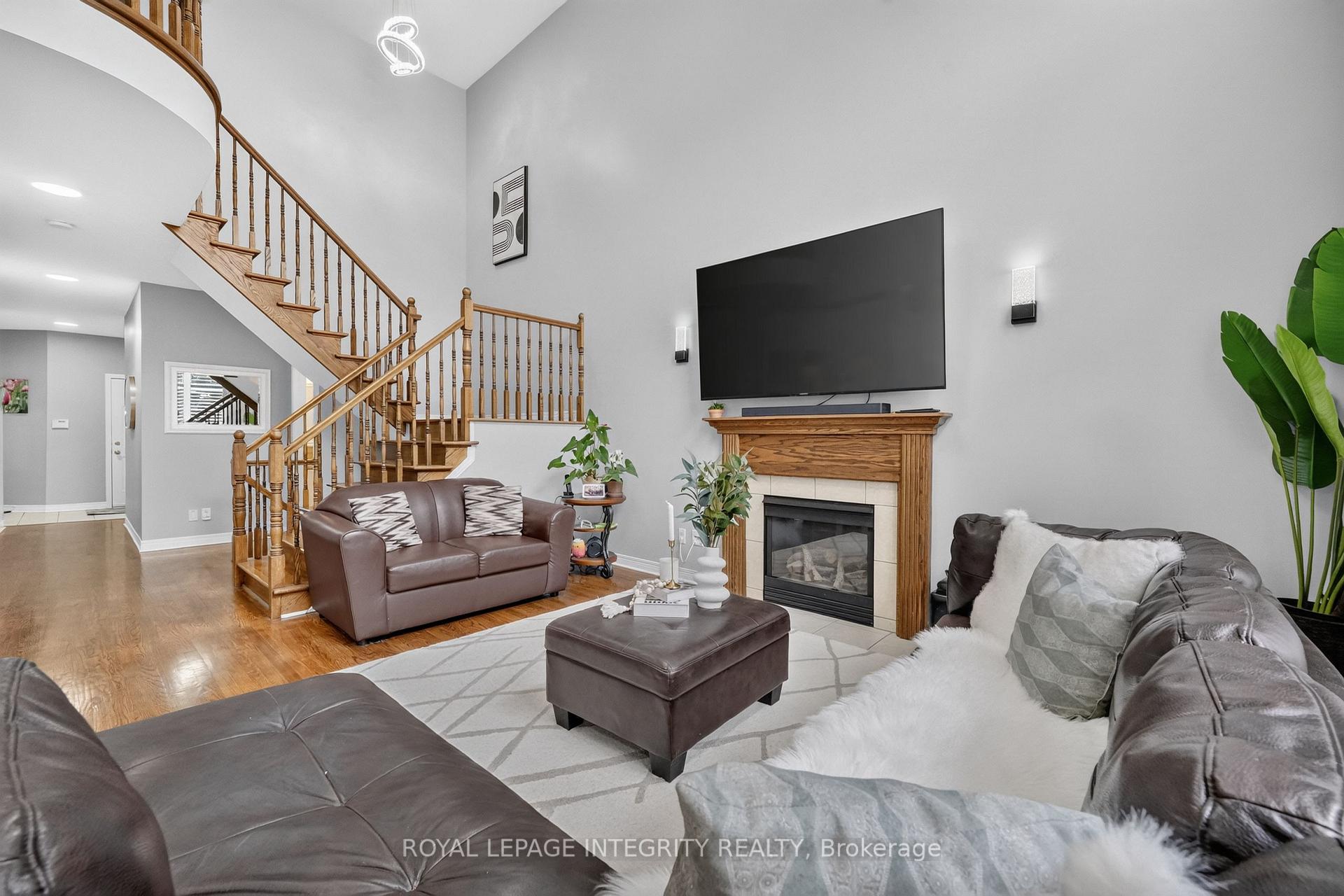Photo 13 of 29 Nortoba Crescent, Ottawa, Kanata - Kanata Lakes/Heritage Hills — HOMEH