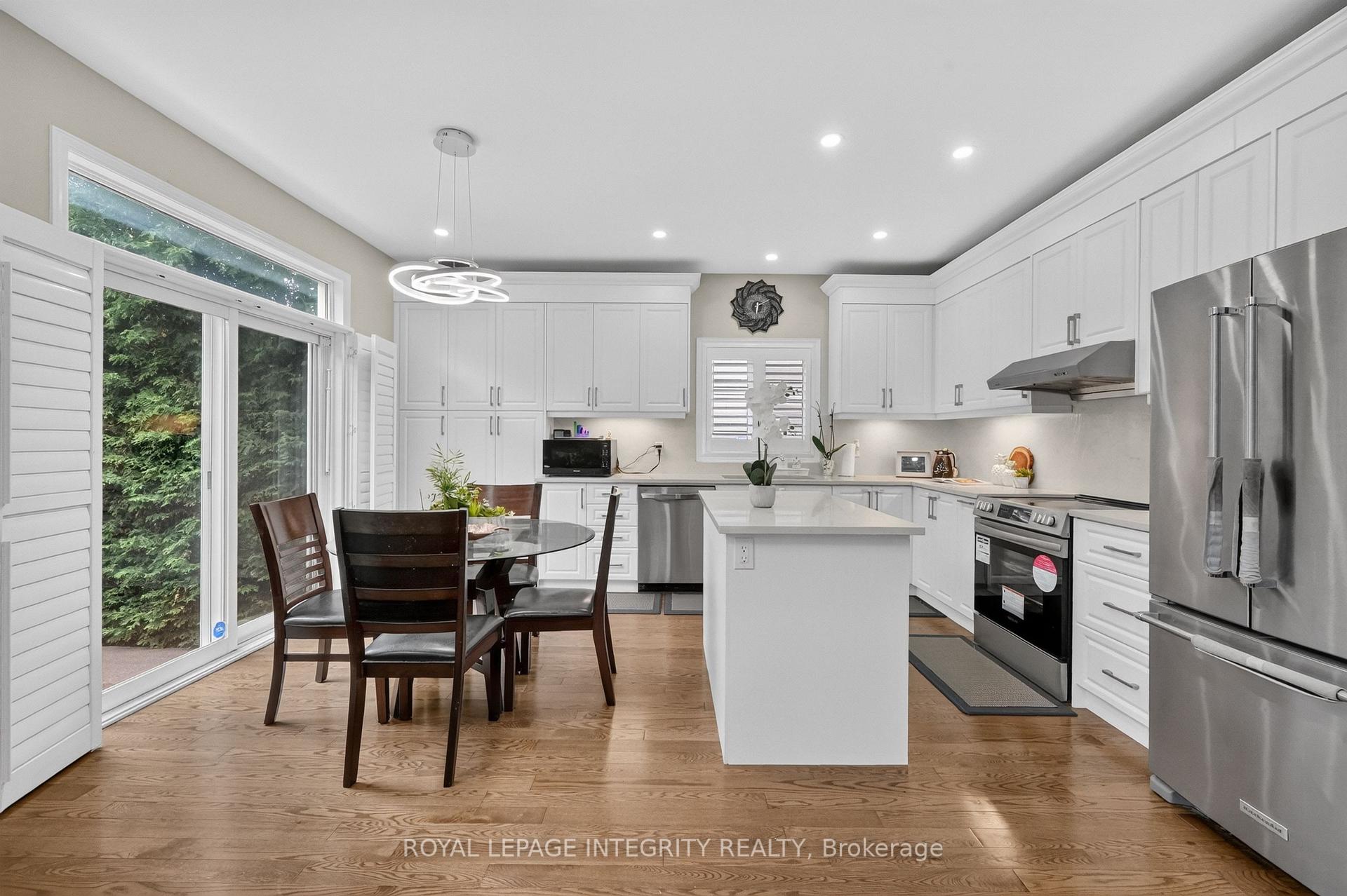 Photo 16 of 29 Nortoba Crescent, Ottawa, Kanata - Kanata Lakes/Heritage Hills — HOMEH