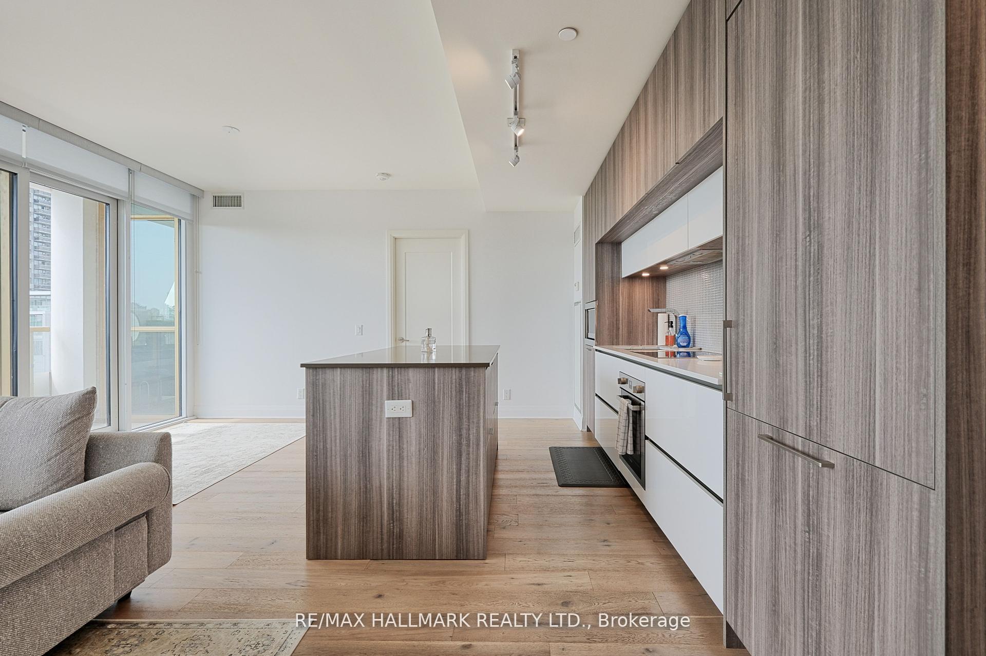 Photo 10 of Unit 601, 151 Avenue Road, Toronto, The Annex — HOMEH