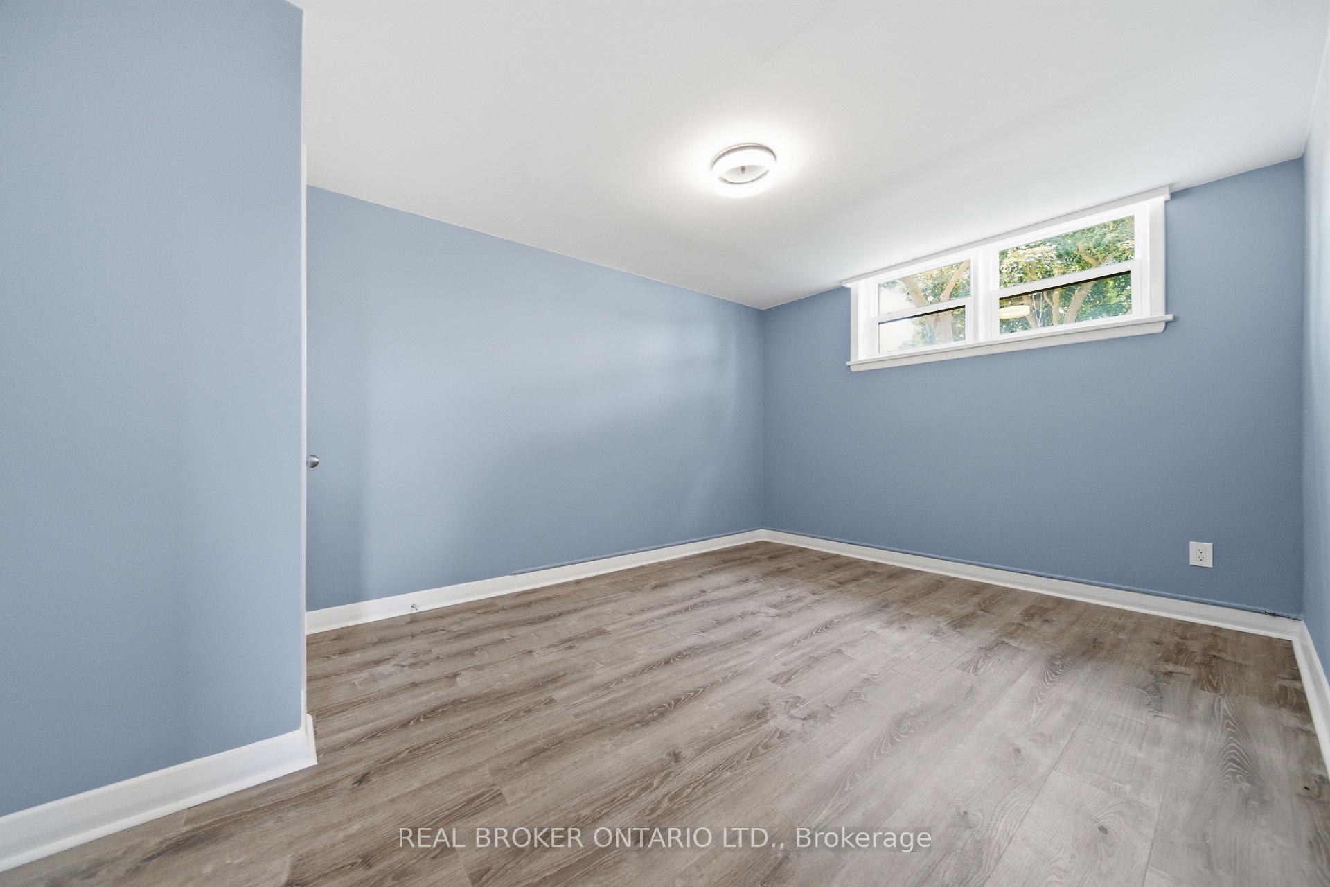 Photo 4 of Unit C, 293 Highland Road, Kitchener, Southdale — HOMEH