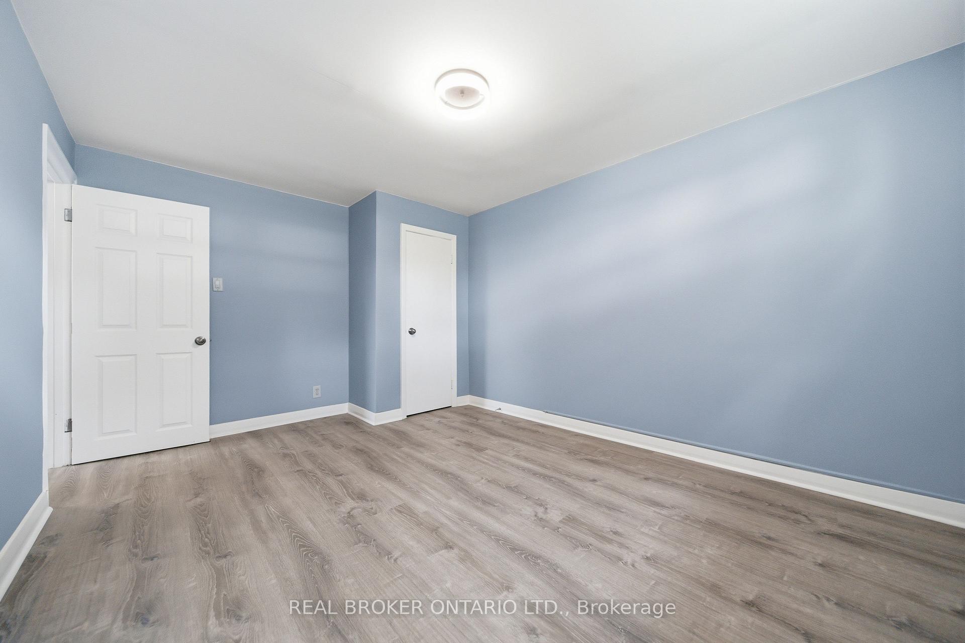 Photo 5 of Unit C, 293 Highland Road, Kitchener, Southdale — HOMEH