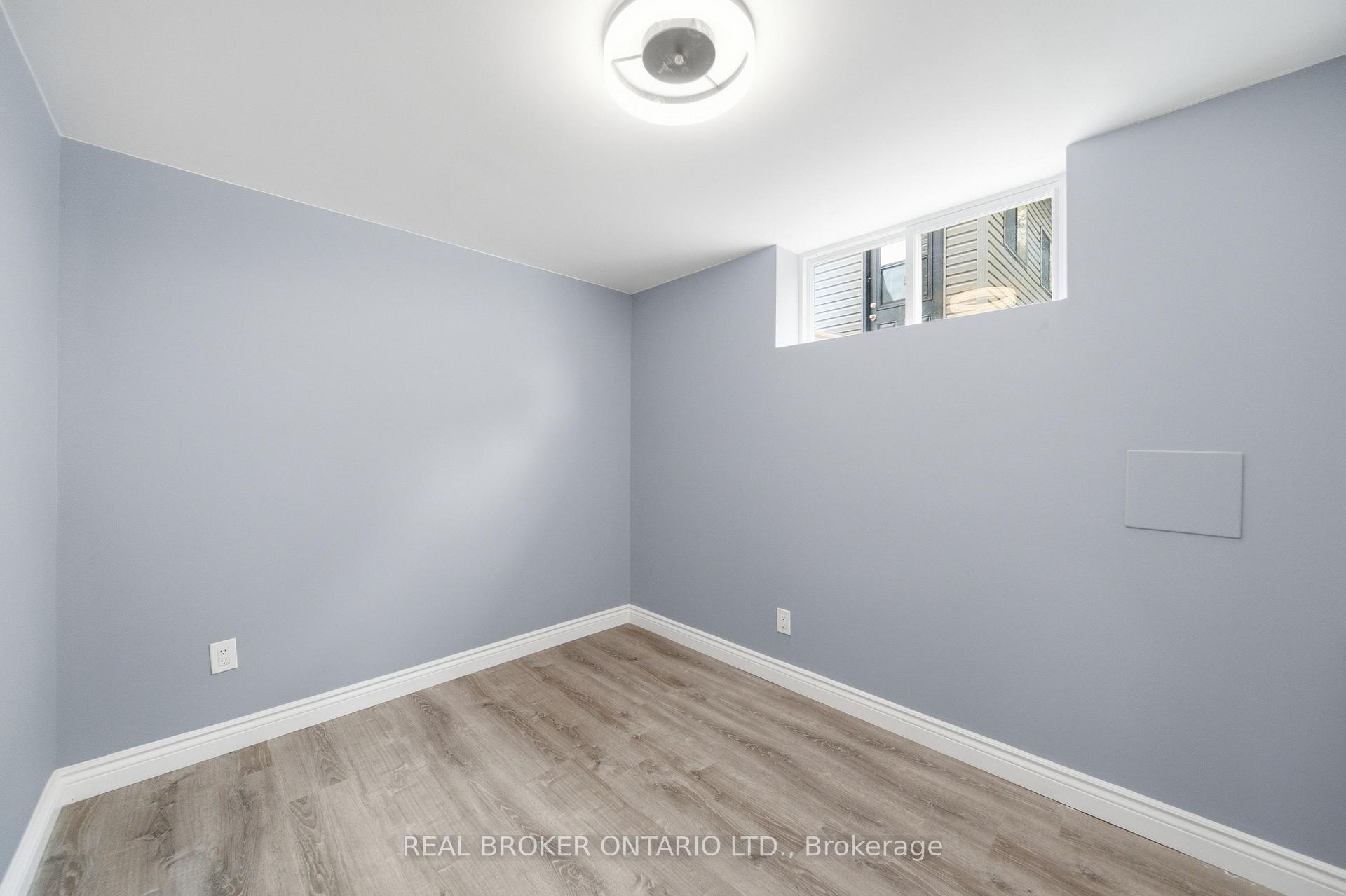 Photo 10 of Unit C, 293 Highland Road, Kitchener, Southdale — HOMEH