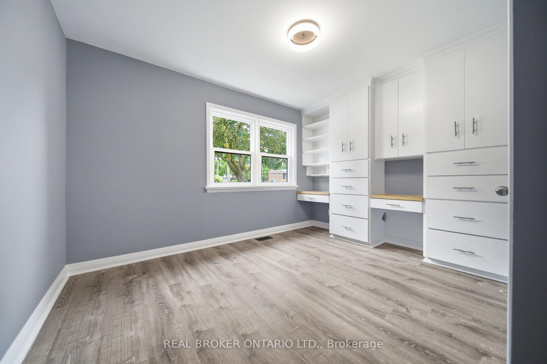 Photo 4 of Unit B, 293 Highland Road, Kitchener, Southdale — HOMEH