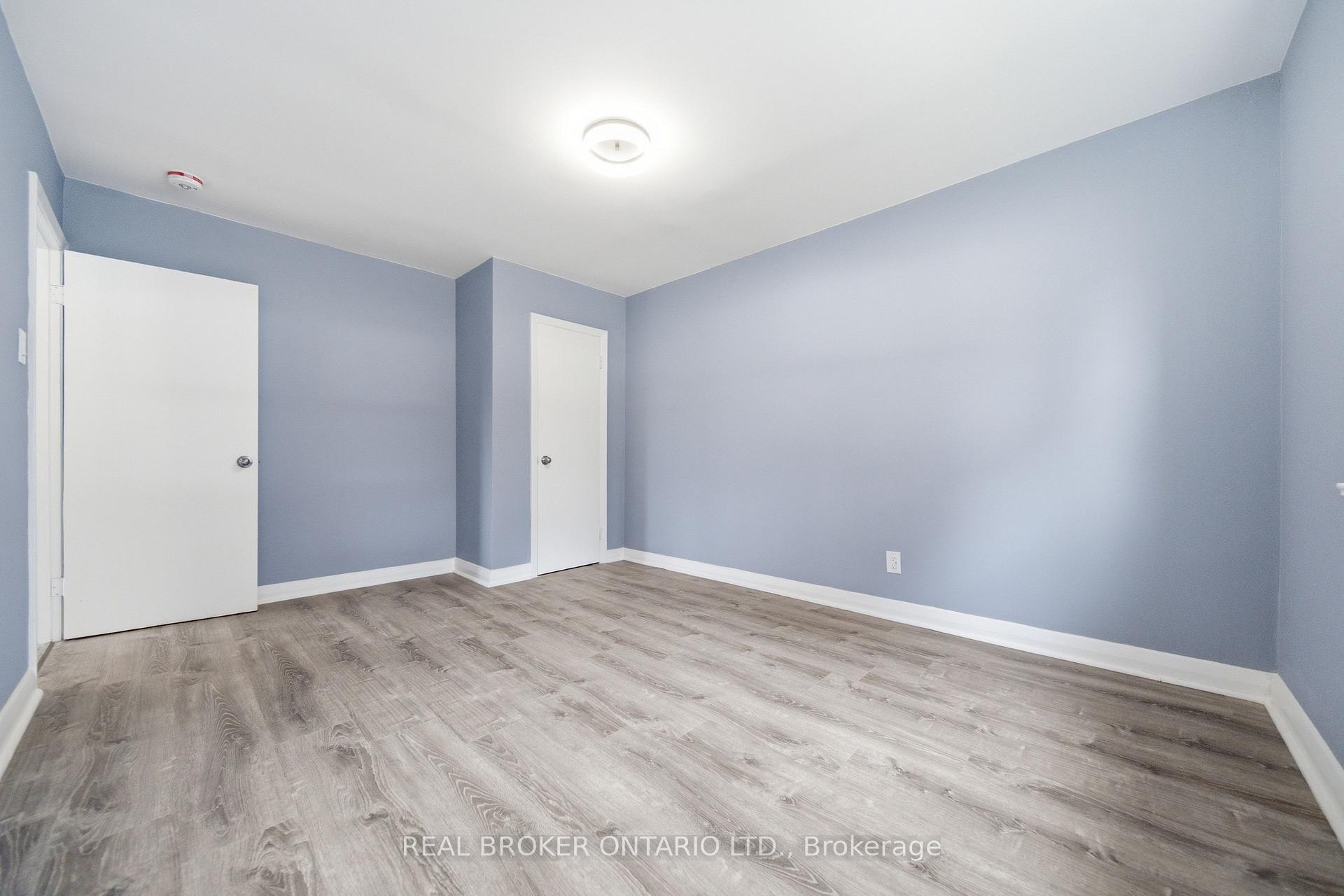Photo 7 of Unit B, 293 Highland Road, Kitchener, Southdale — HOMEH