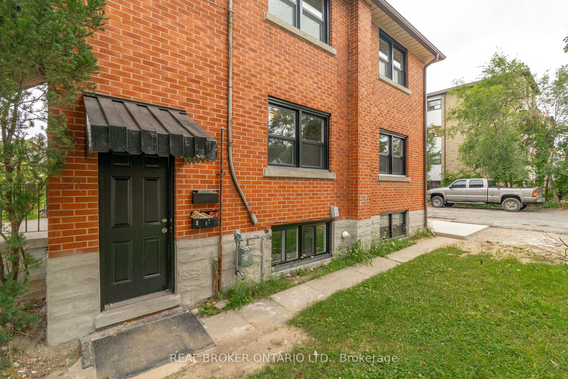 Photo 16 of Unit A, 293 Highland Road, Kitchener, Southdale — HOMEH