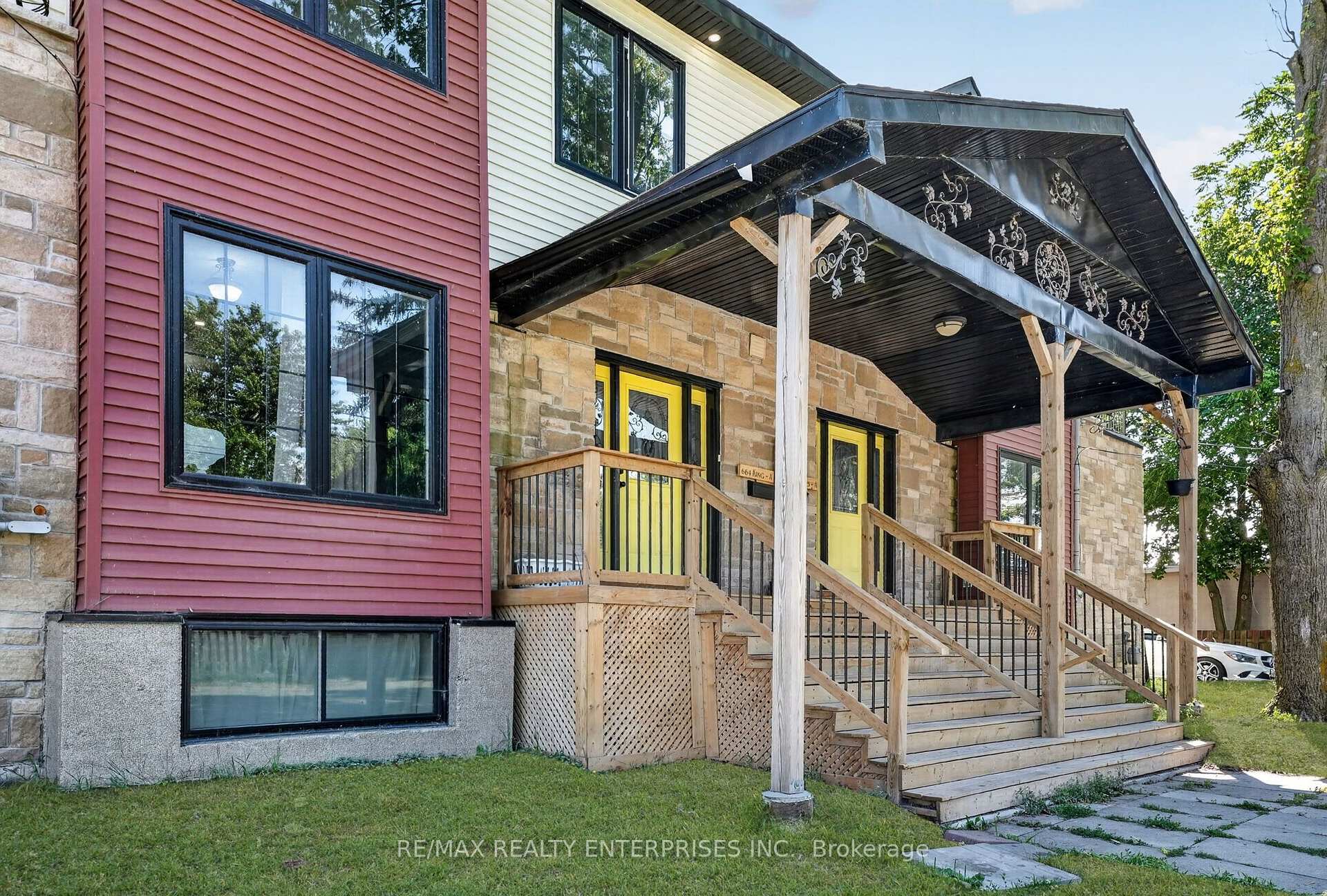 Photo 3 of 24 Charles Street, Port Colborne, Main Street — HOMEH