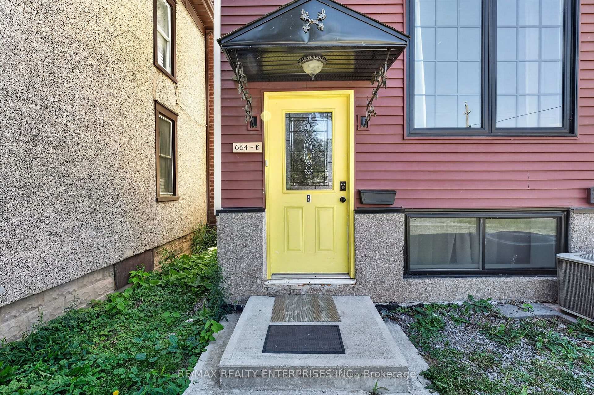 Photo 37 of 24 Charles Street, Port Colborne, Main Street — HOMEH