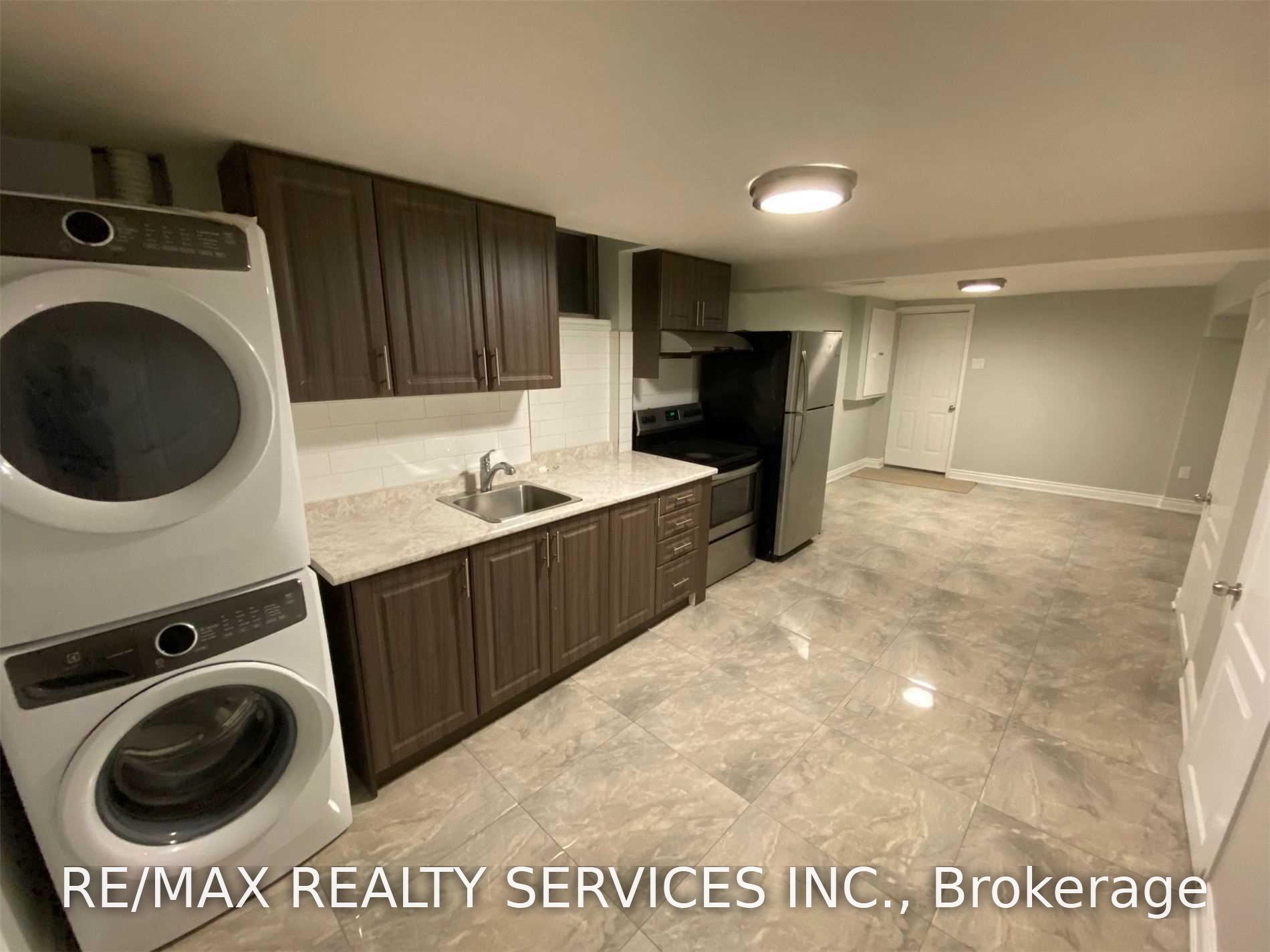 Photo 11 of Unit Bsmt, 26 Swennen Drive, Brampton, Brampton North — HOMEH