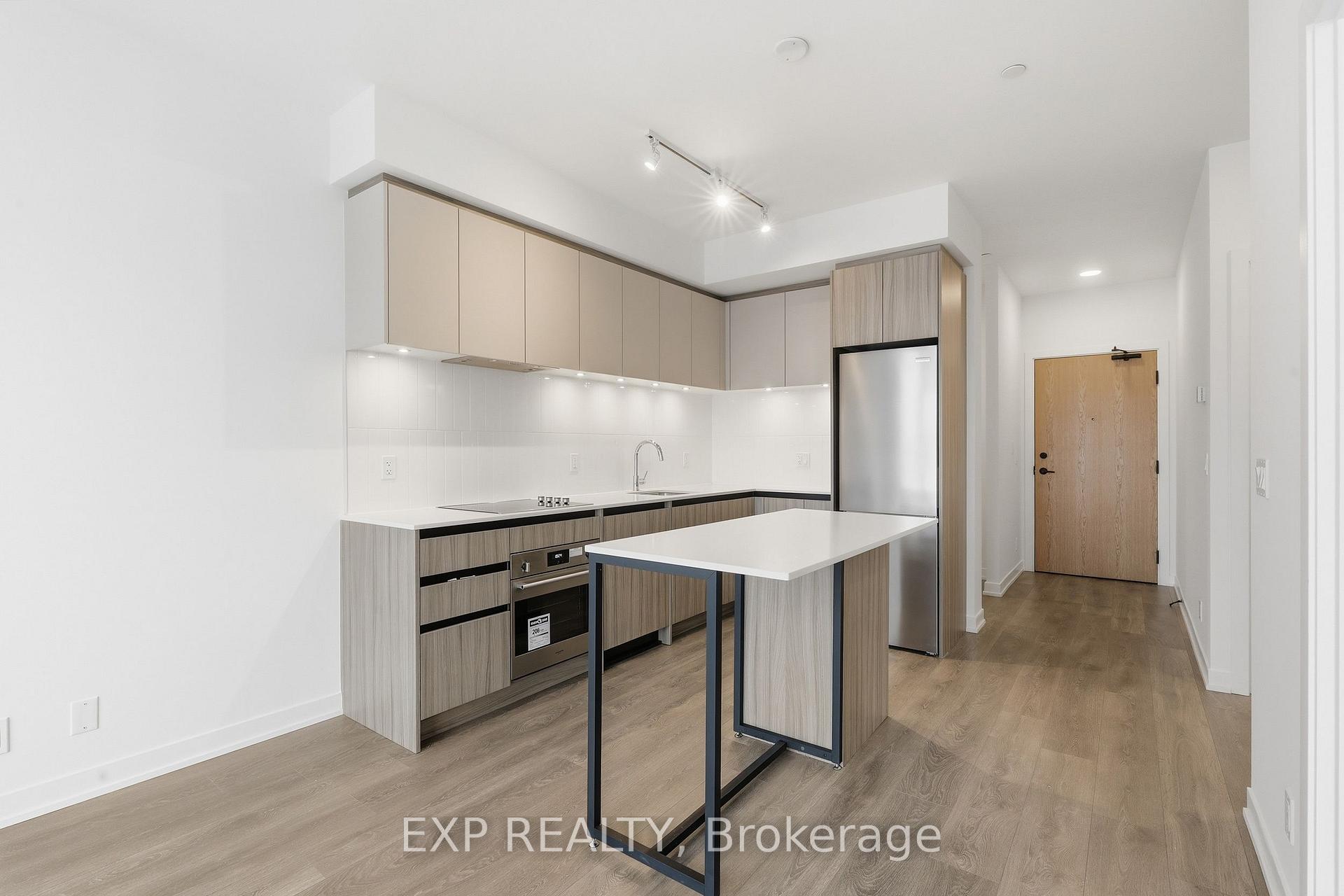 Photo 5 of Unit 625, 7950 Bathurst Street, Vaughan, Beverley Glen — HOMEH