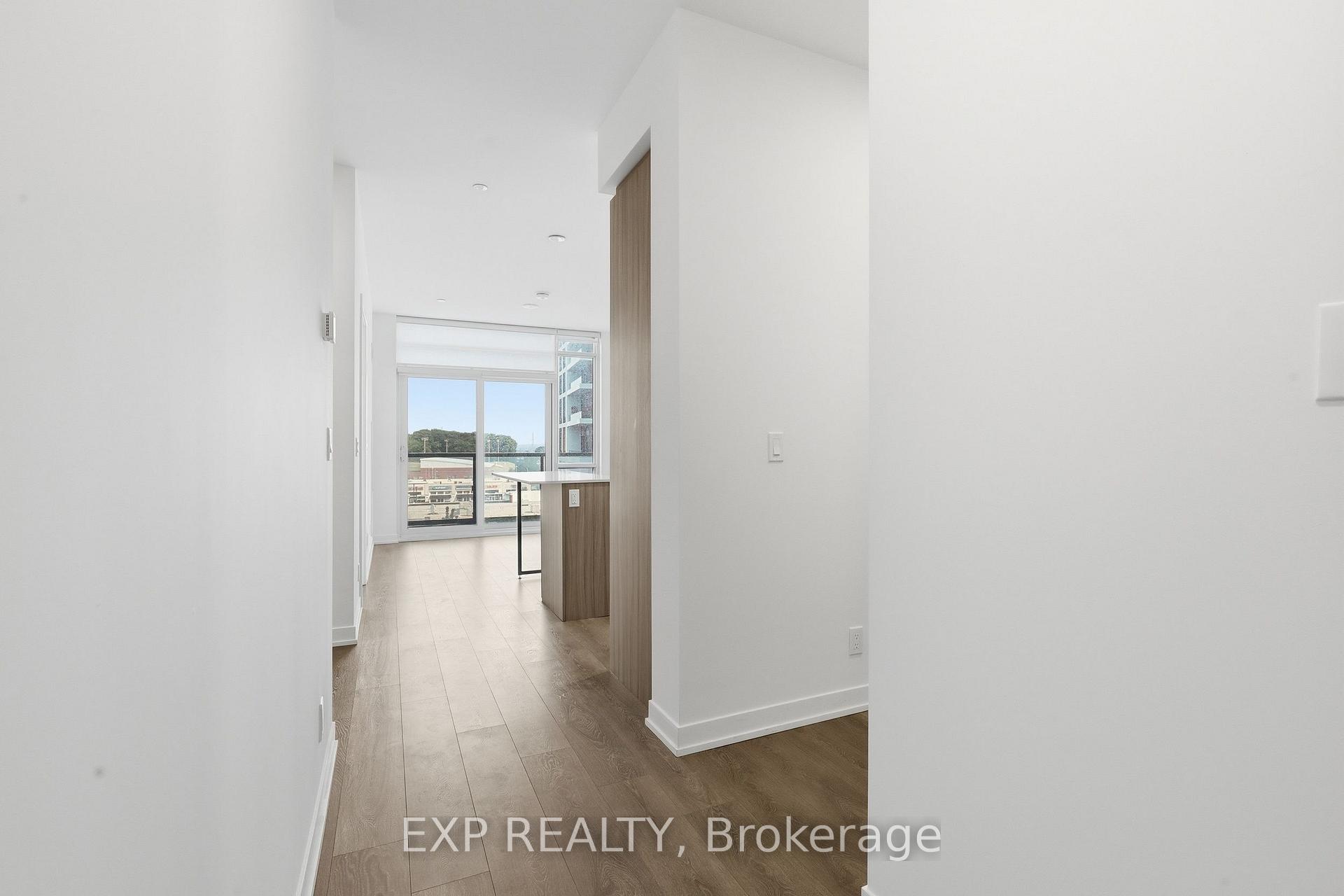 Photo 9 of Unit 625, 7950 Bathurst Street, Vaughan, Beverley Glen — HOMEH
