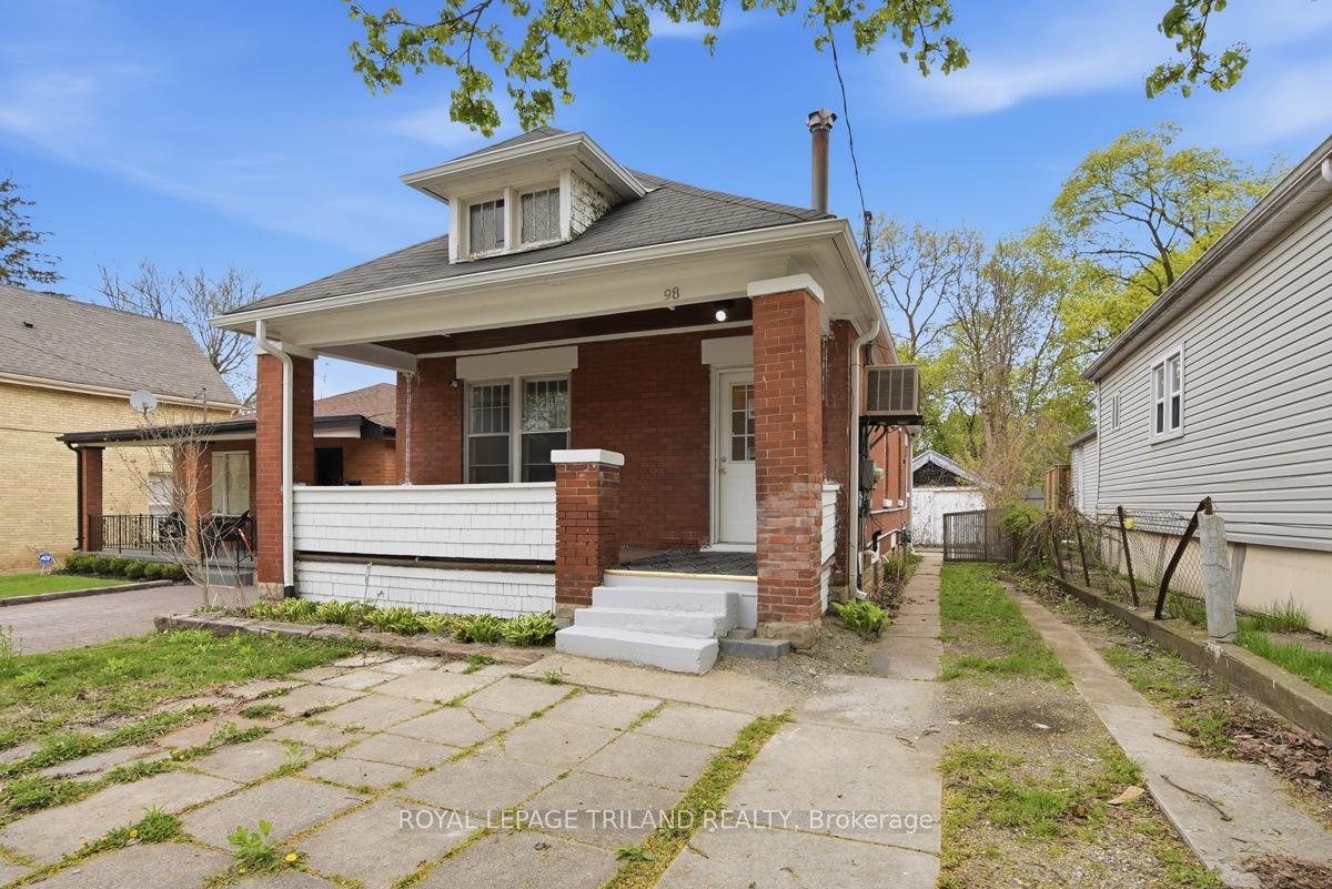 Photo 1 of 98 Cartwright Street, London, East F — HOMEH