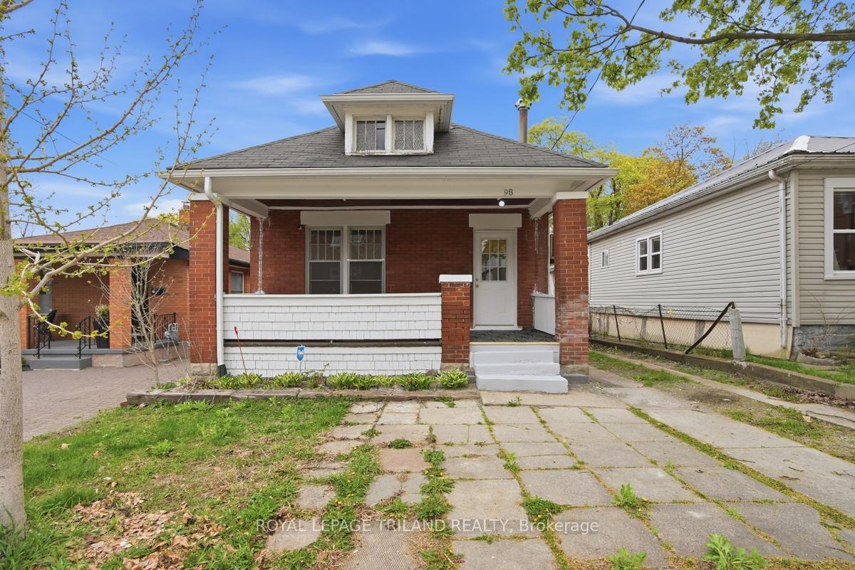 Photo 2 of 98 Cartwright Street, London, East F — HOMEH