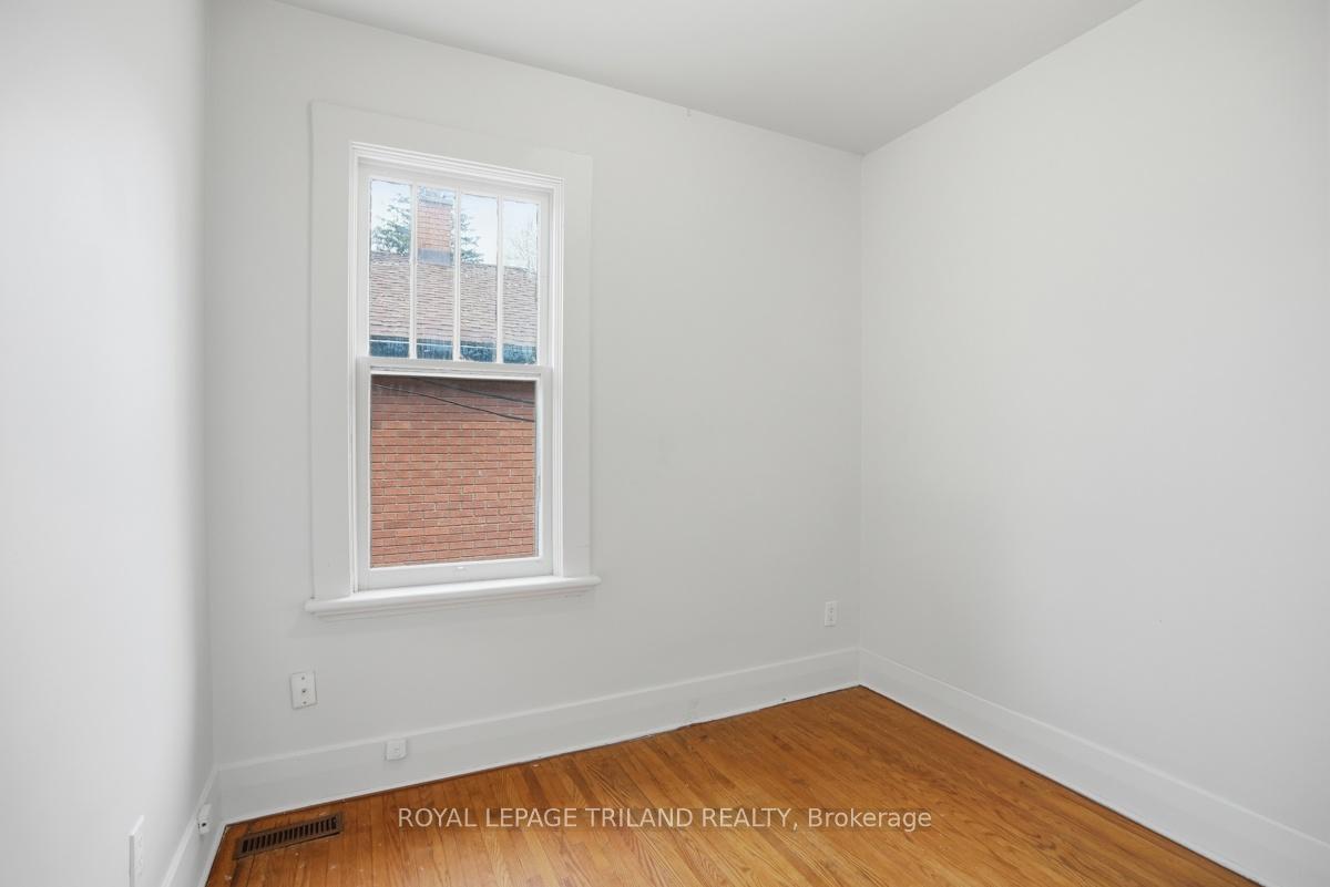Photo 17 of 98 Cartwright Street, London, East F — HOMEH