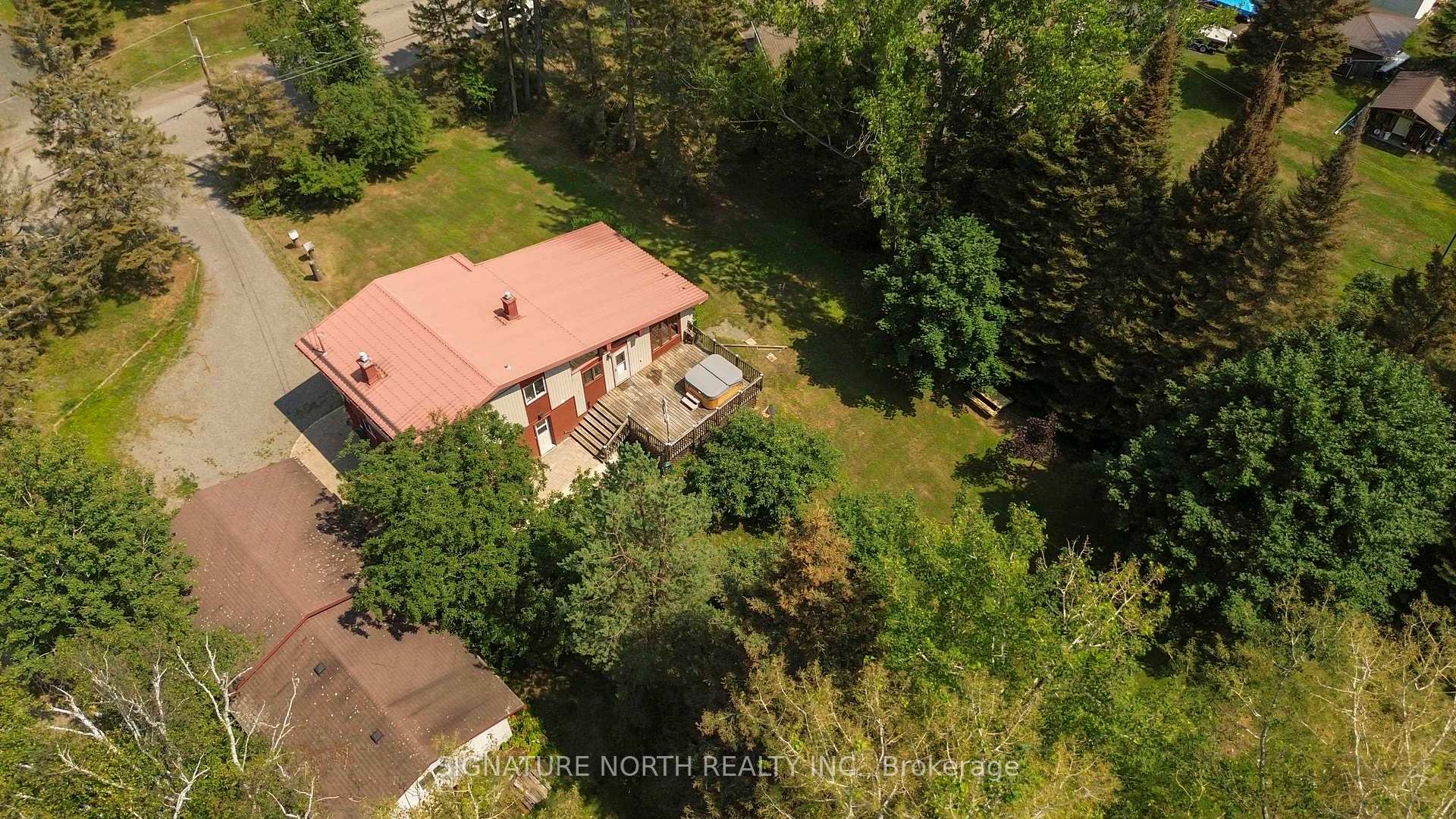 Photo 4 of 1439 Louis Street, Thunder Bay, John Street South — HOMEH