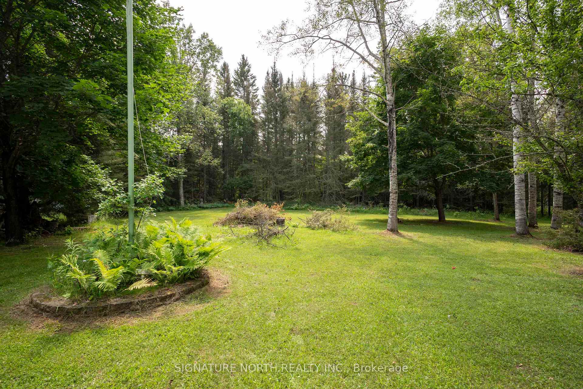 Photo 11 of 1439 Louis Street, Thunder Bay, John Street South — HOMEH