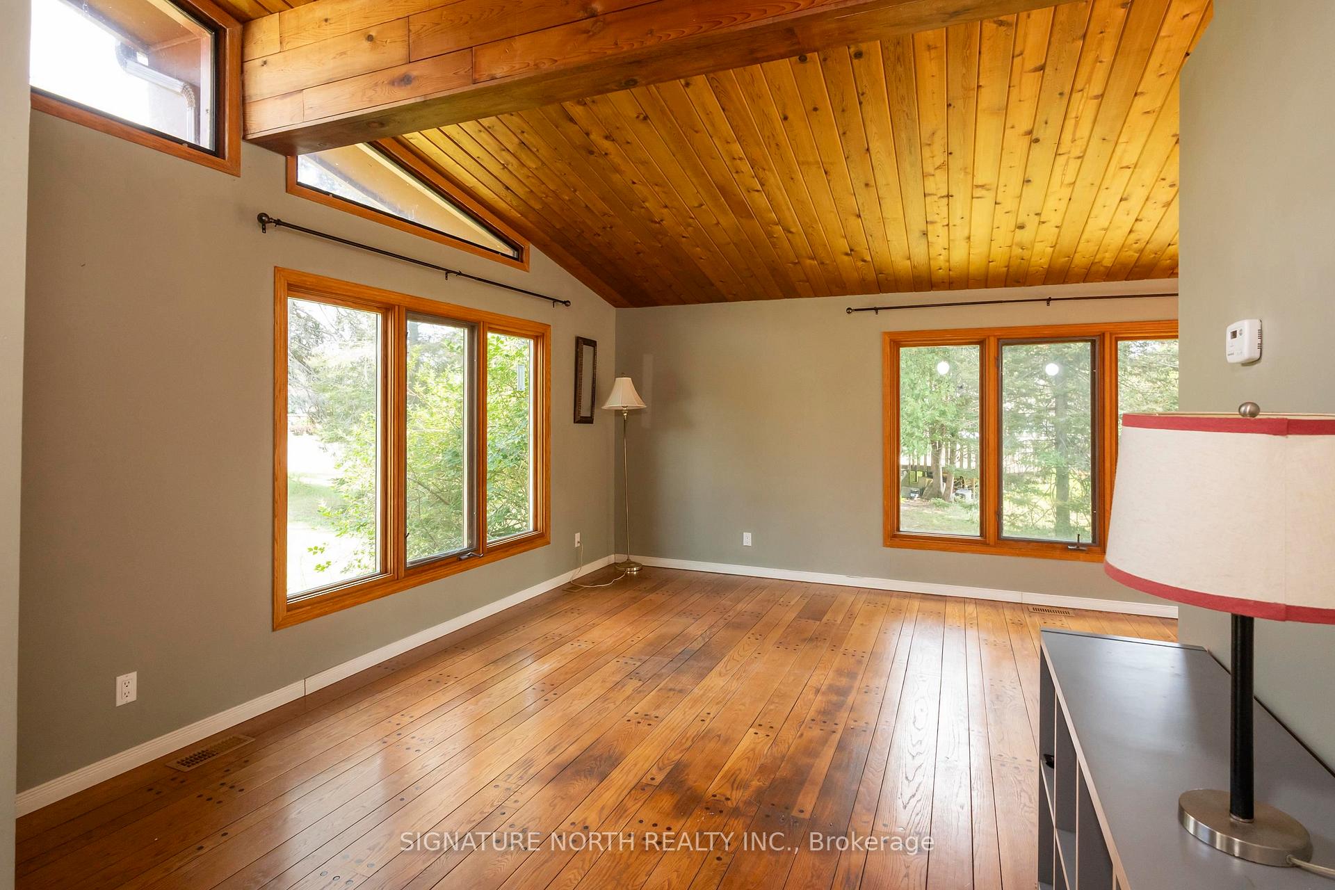 Photo 15 of 1439 Louis Street, Thunder Bay, John Street South — HOMEH
