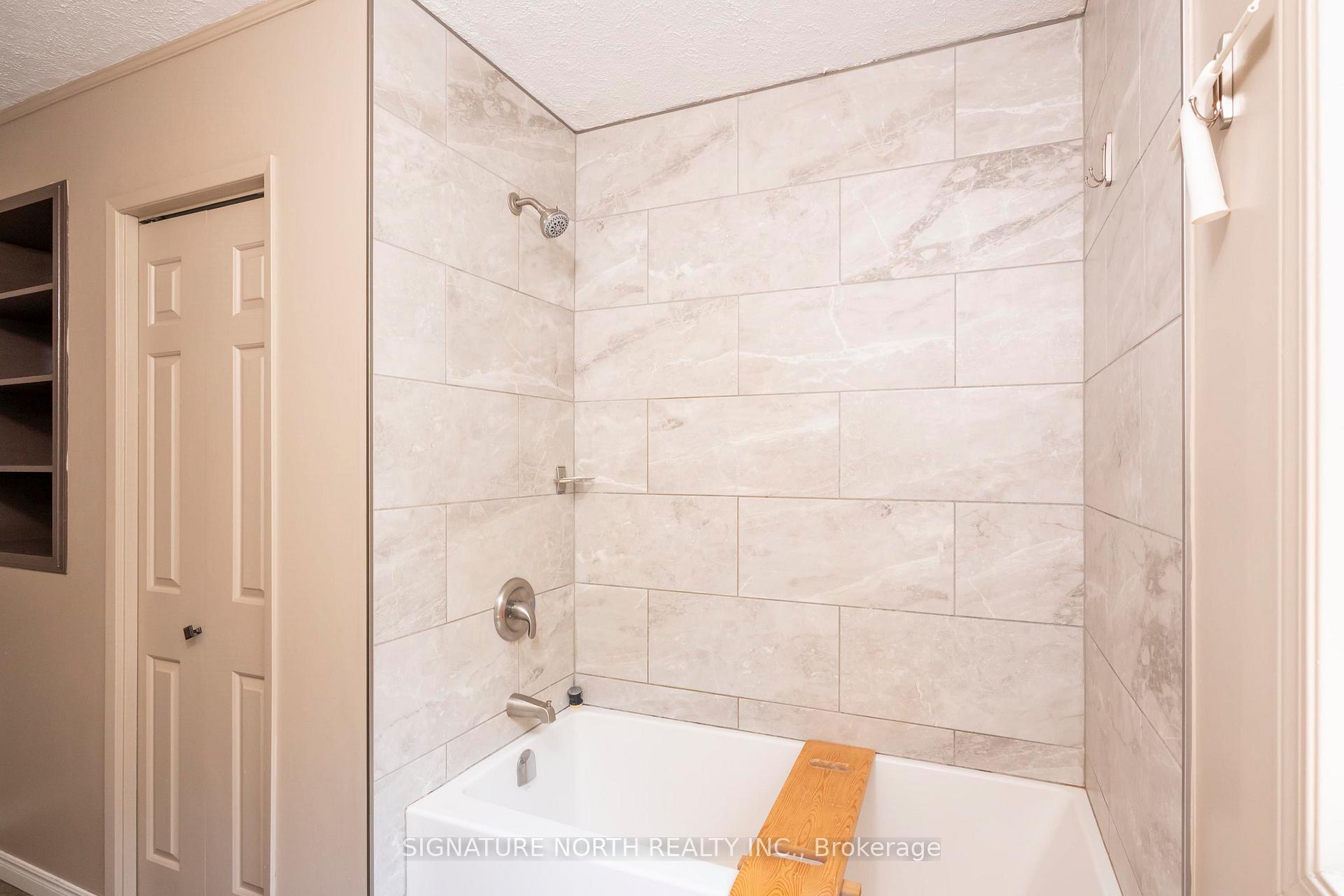 Photo 28 of 1439 Louis Street, Thunder Bay, John Street South — HOMEH