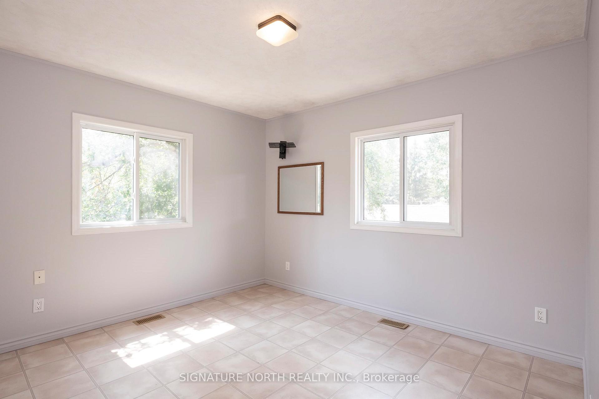 Photo 35 of 1439 Louis Street, Thunder Bay, John Street South — HOMEH