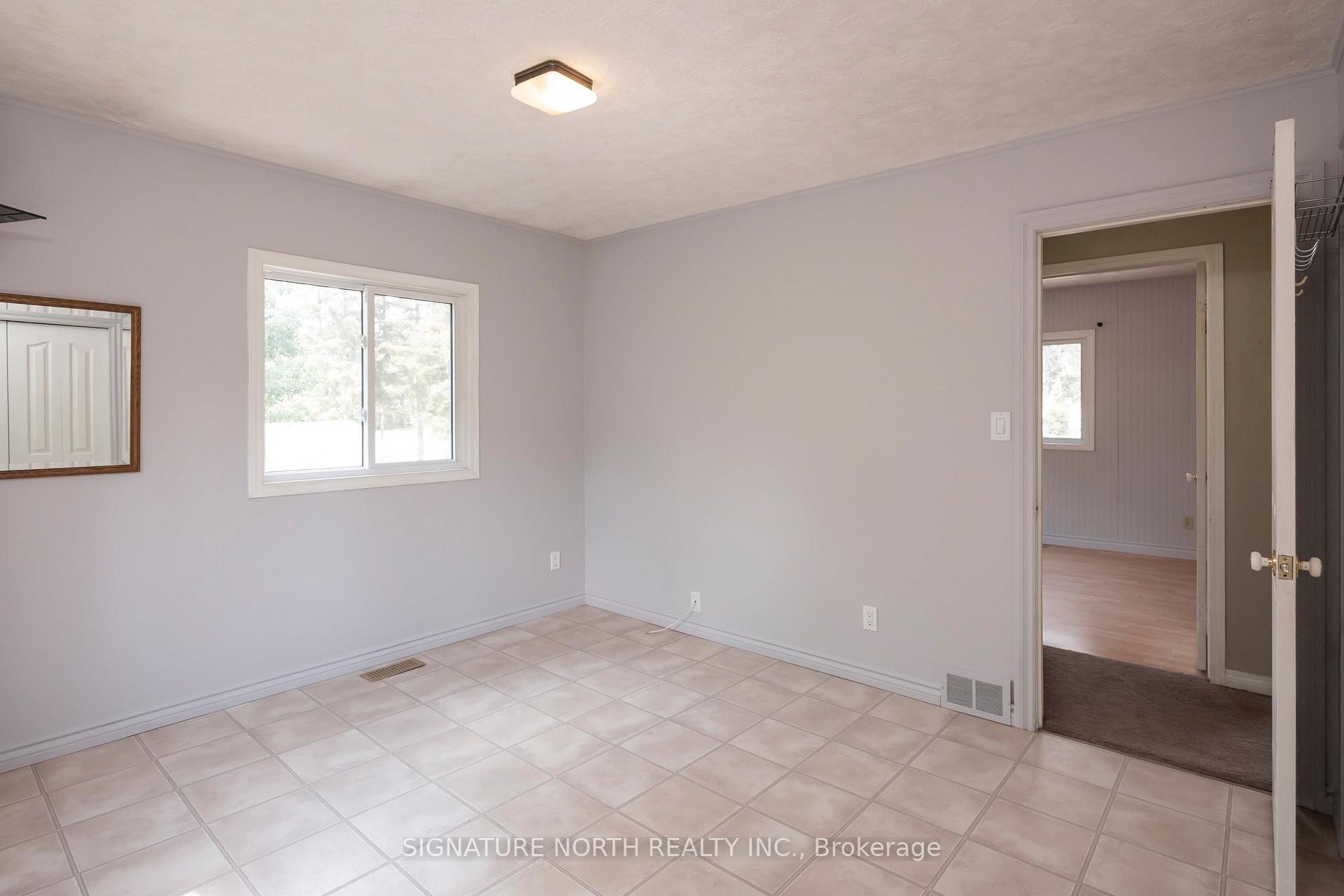 Photo 38 of 1439 Louis Street, Thunder Bay, John Street South — HOMEH