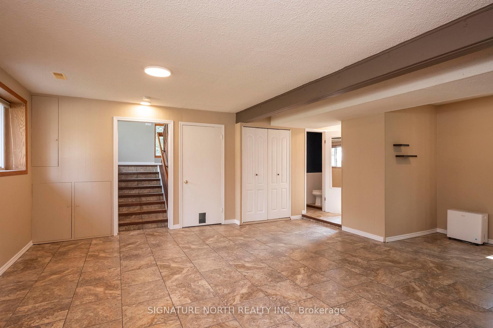 Photo 41 of 1439 Louis Street, Thunder Bay, John Street South — HOMEH
