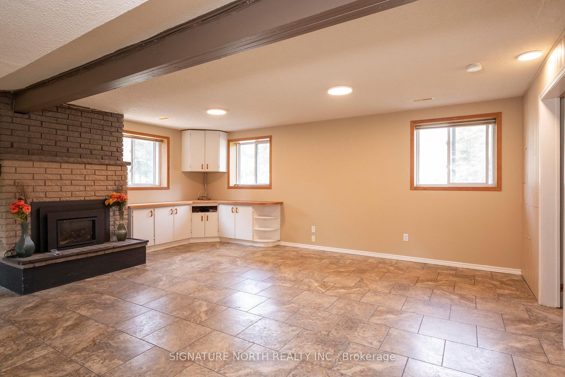 Photo 44 of 1439 Louis Street, Thunder Bay, John Street South — HOMEH