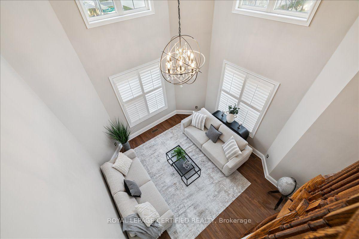 Photo 24 of 2523 Highmount Crescent, Oakville, Westmount — HOMEH