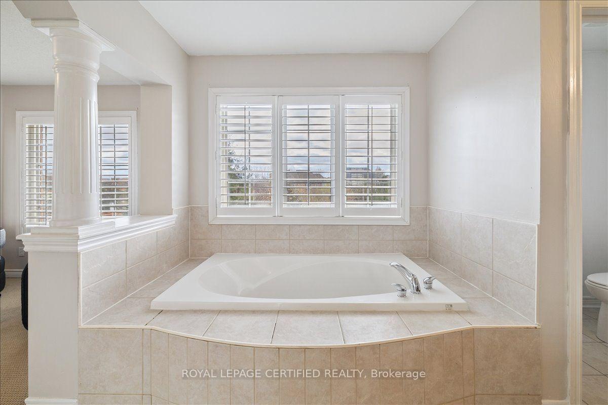 Photo 39 of 2523 Highmount Crescent, Oakville, Westmount — HOMEH