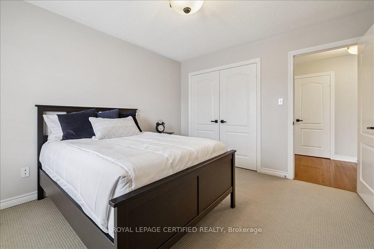 Photo 42 of 2523 Highmount Crescent, Oakville, Westmount — HOMEH