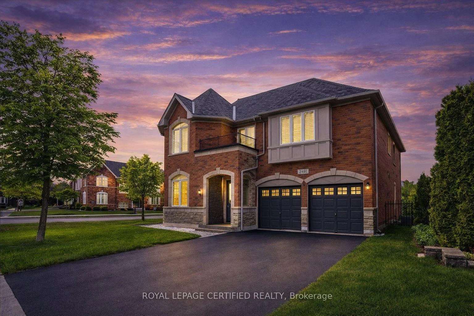 Photo 5 of 2523 Highmount Crescent, Oakville, Westmount — HOMEH