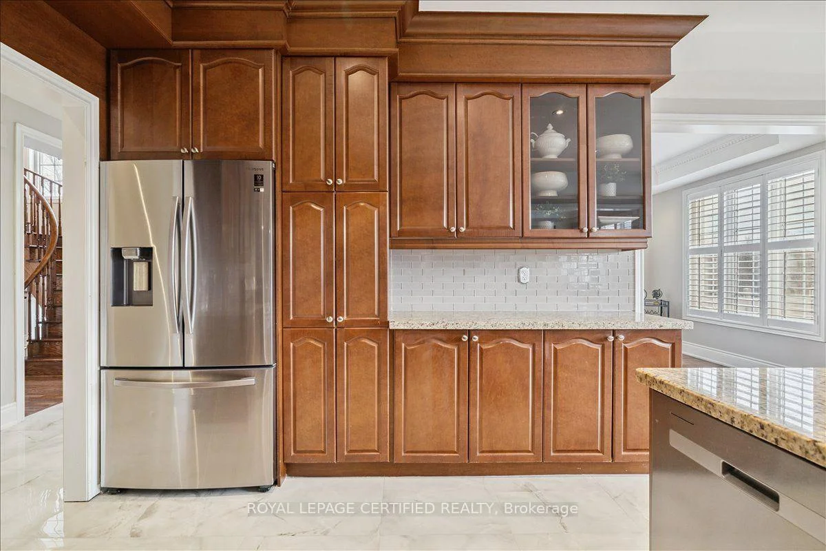 Photo 25 of 2523 Highmount Crescent, Oakville, Westmount — HOMEH