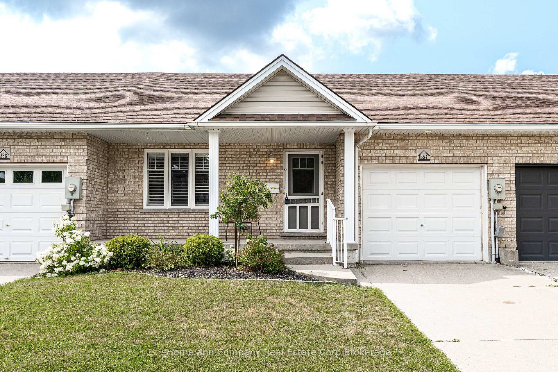 Photo of 354 Dufferin Street