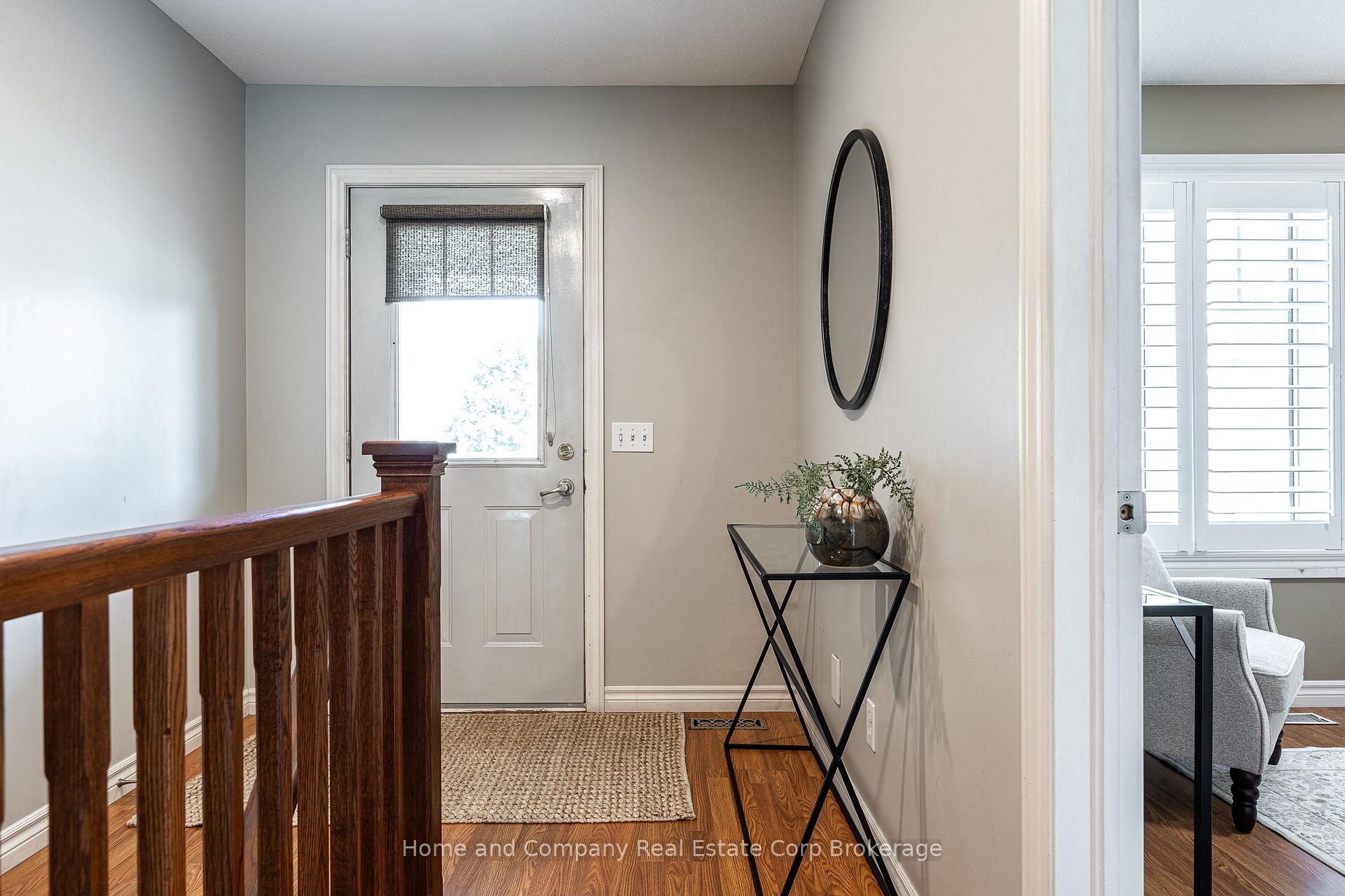 Photo 3 of 354 Dufferin Street, Stratford — HOMEH