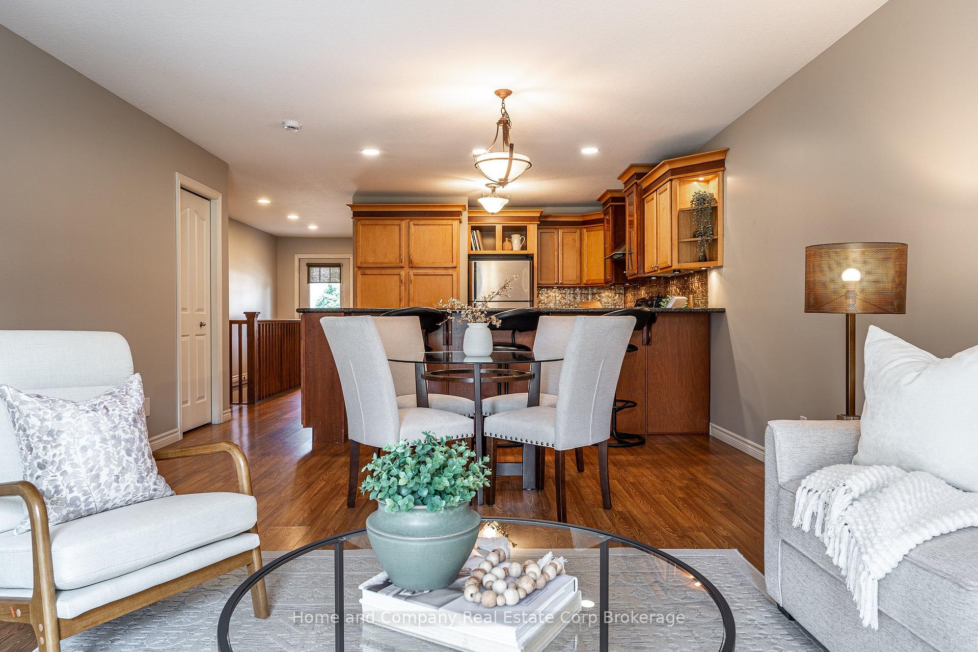 Photo 19 of 354 Dufferin Street, Stratford — HOMEH