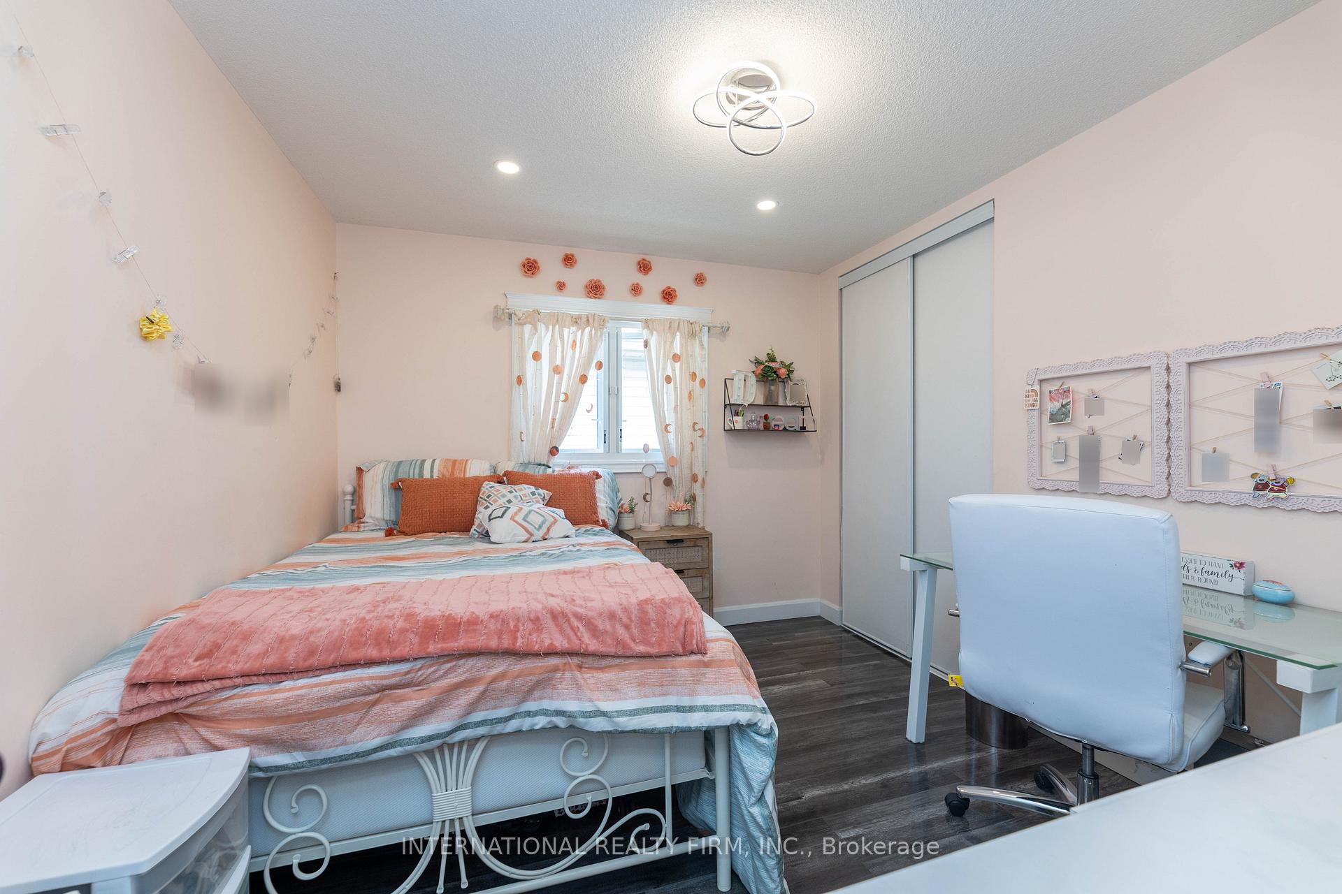 Photo 28 of 2 Hook Court, Barrie, West Bayfield — HOMEH