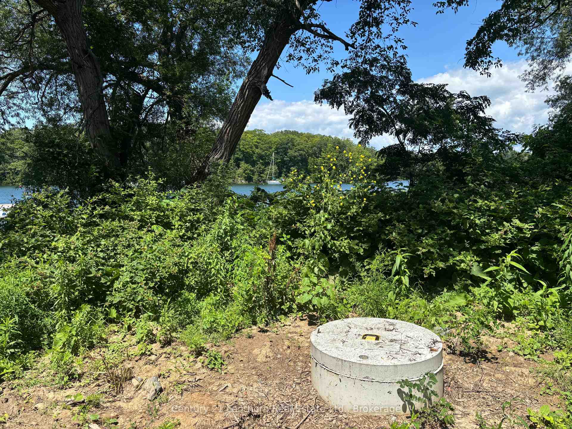 Photo 20 of 49 Cressy Bayside Road, Prince Edward County, North Marysburg Ward — HOMEH