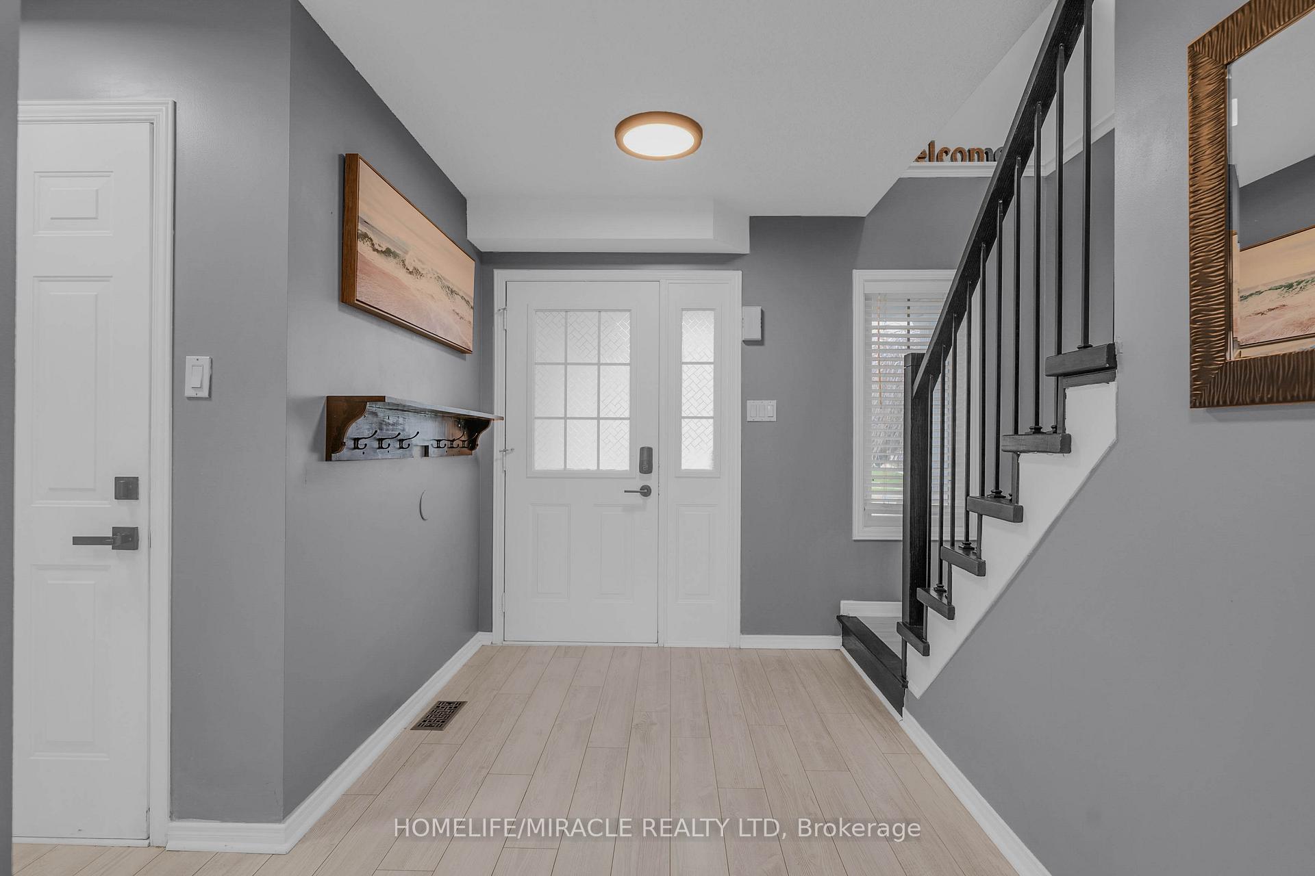 Photo 2 of 572 Simon Street, Shelburne — HOMEH