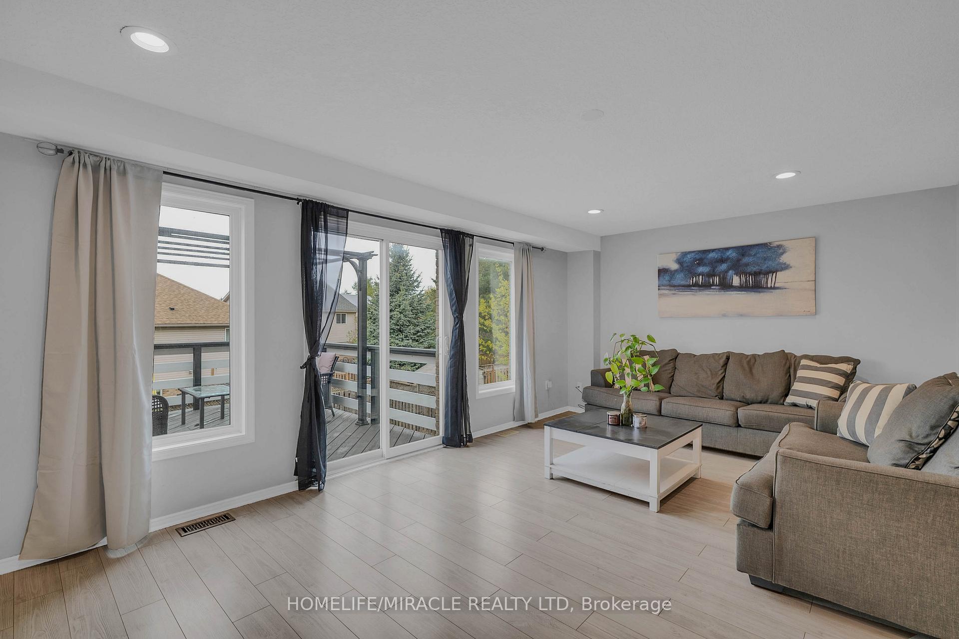 Photo 5 of 572 Simon Street, Shelburne — HOMEH