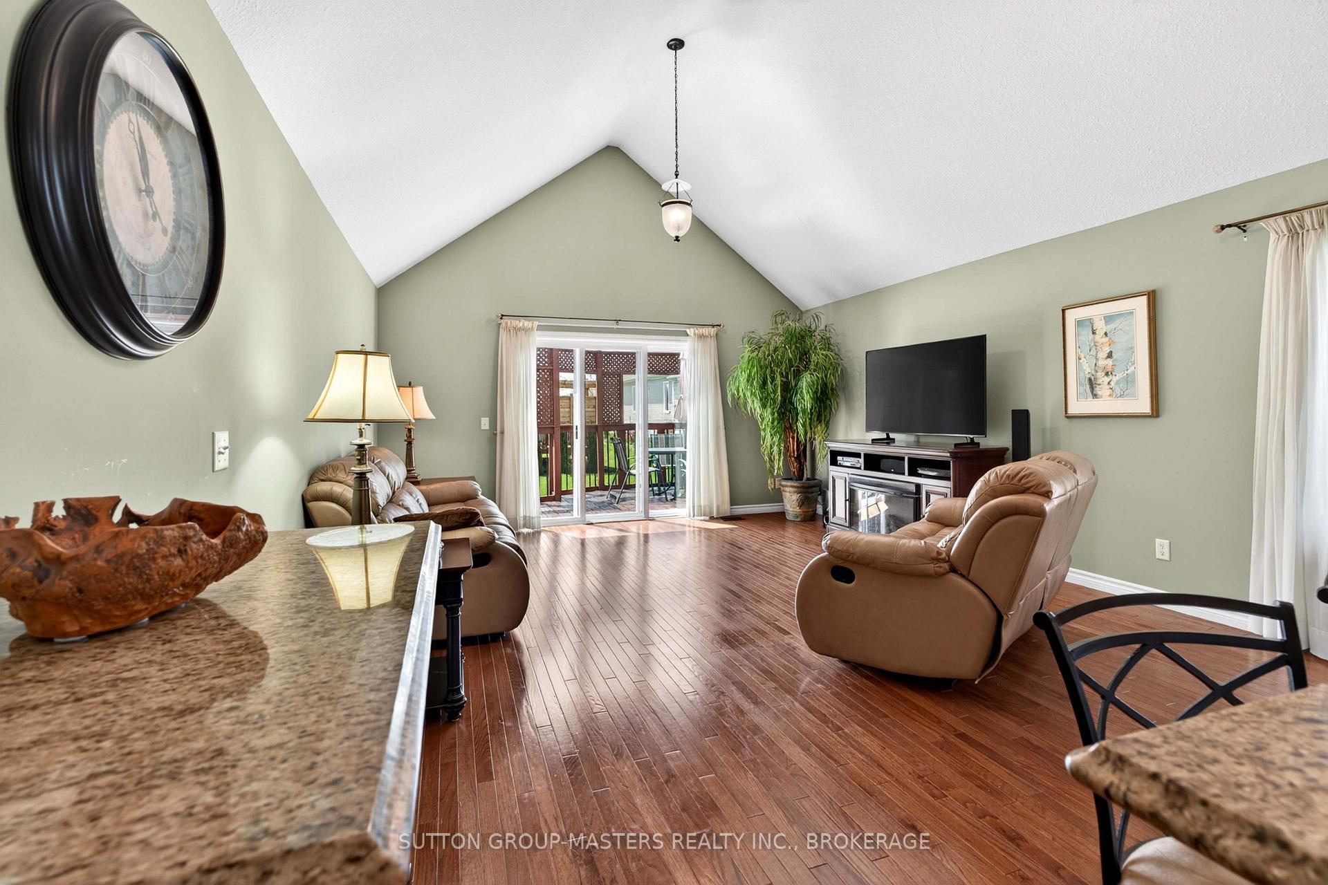 Photo 6 of 133 Britannia Crescent, Loyalist, Bath — HOMEH