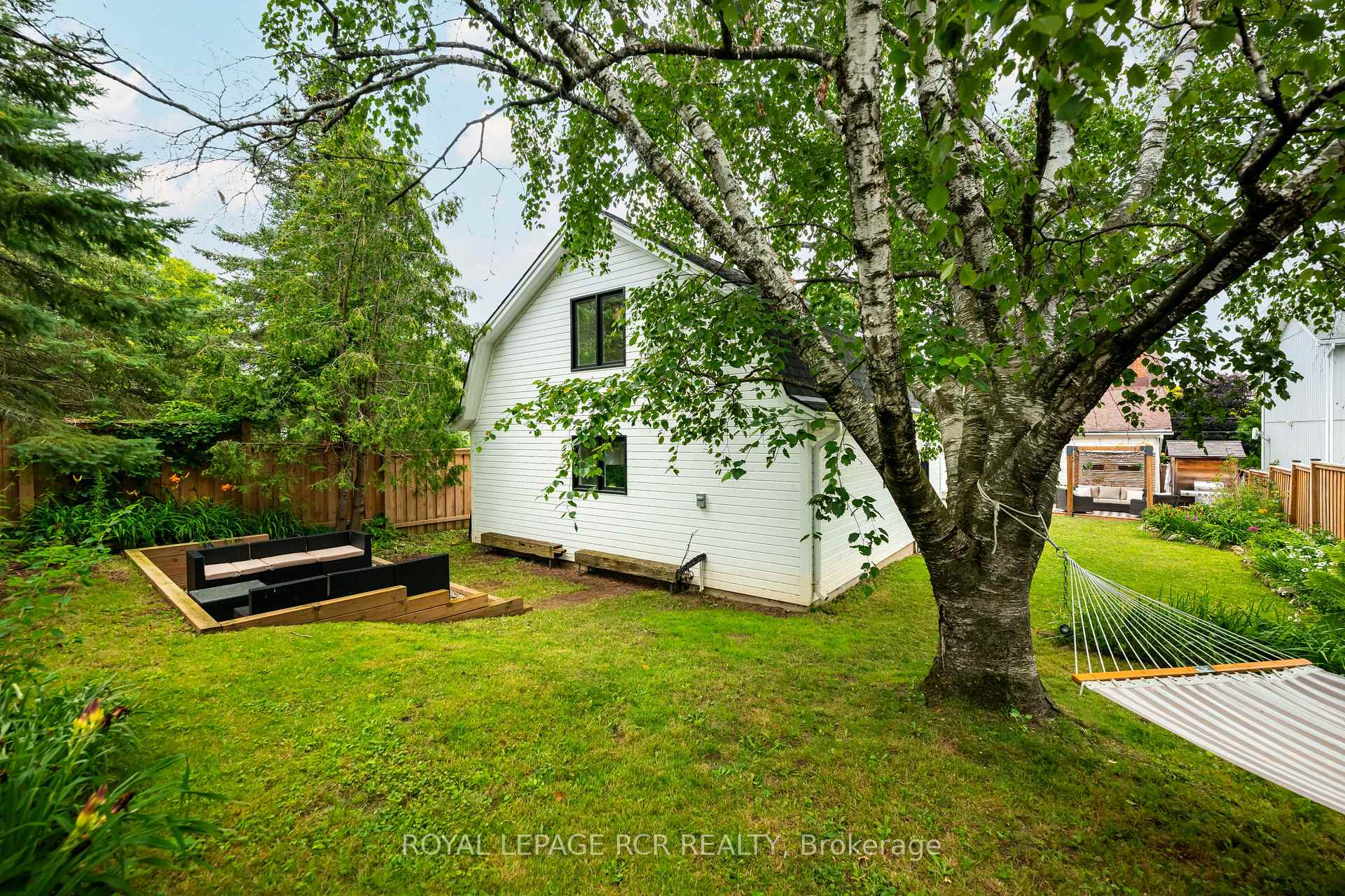 Photo 72 of 22 John Street, Orangeville — HOMEH