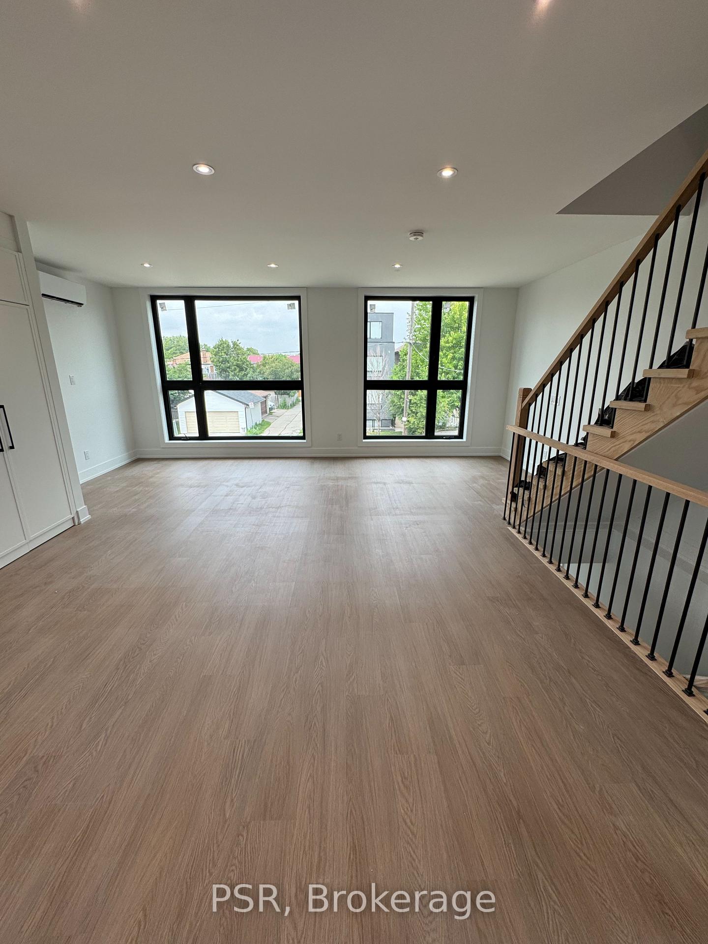 Photo 3 of Unit Upper, 99 Ypres Road, Toronto, Keelesdale-Eglinton West — HOMEH