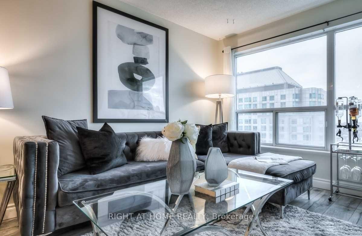 Photo 4 of Unit 2308, 38 Lee Centre Drive, Scarborough, Woburn — HOMEH
