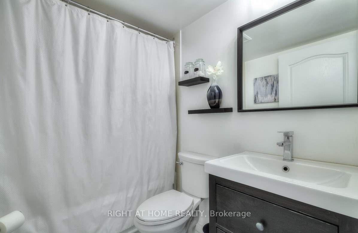 Photo 14 of Unit 2308, 38 Lee Centre Drive, Scarborough, Woburn — HOMEH